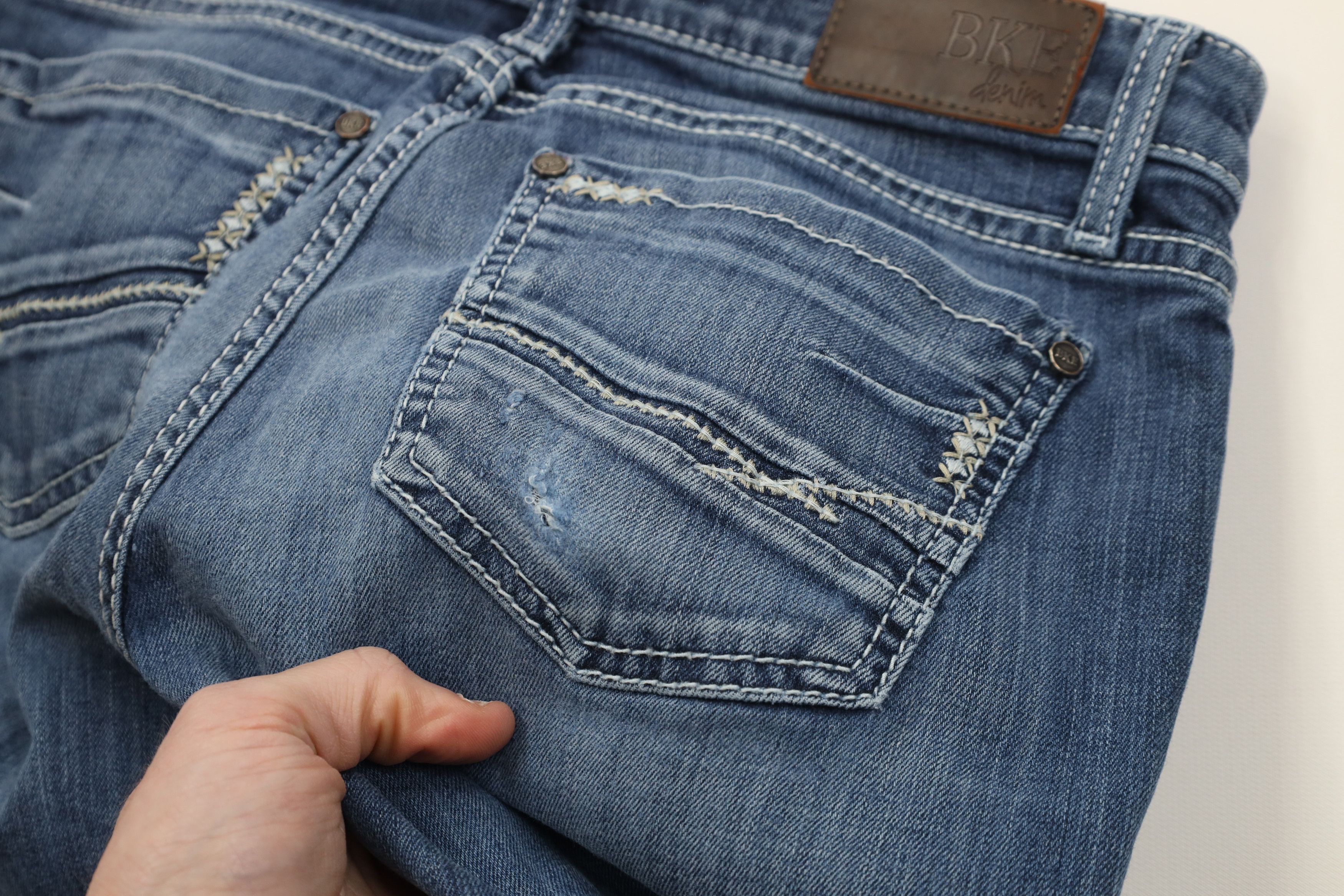 Vintage Buckle BKE Distressed Thick Stitch Stella Flared Denim Jeans Size 26" / US 2 / IT 38 - 15 Thumbnail