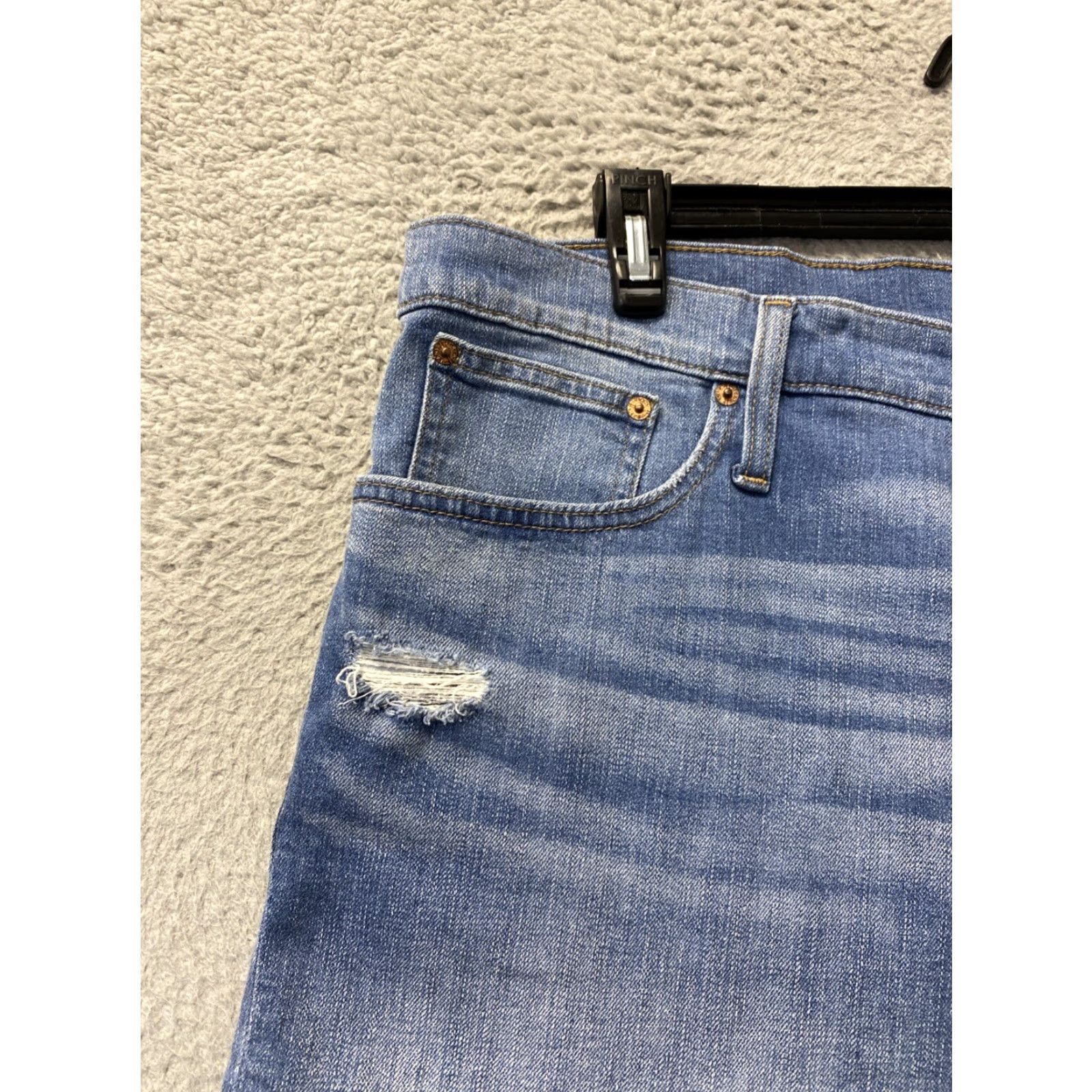 J.Crew J.CREW Women's Distressed Denim Cut-Off Shorts, High Rise, Size 35, Blue, Casual, Summer Size 24" / US 00 / IT 34 - 3 Thumbnail