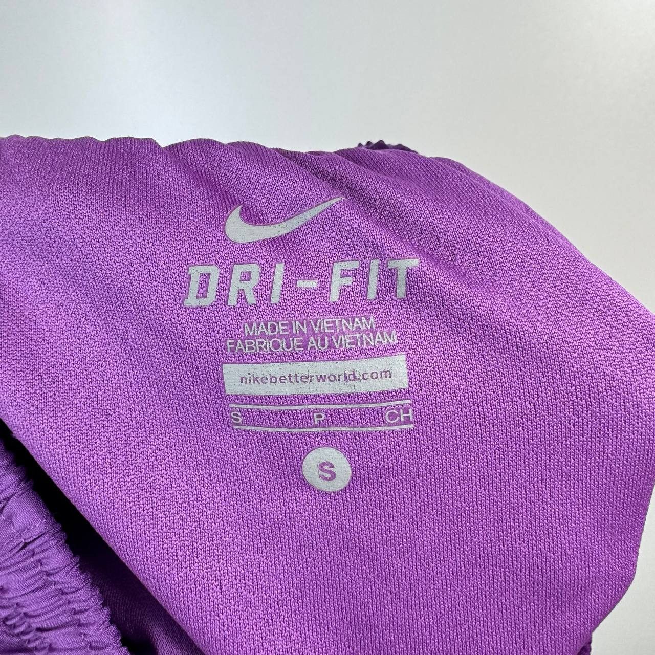 Nike Nike Womens Dri Fit Running Shorts Purple Athletic Size S Size 30" / US 8 / IT 44 - 3 Thumbnail