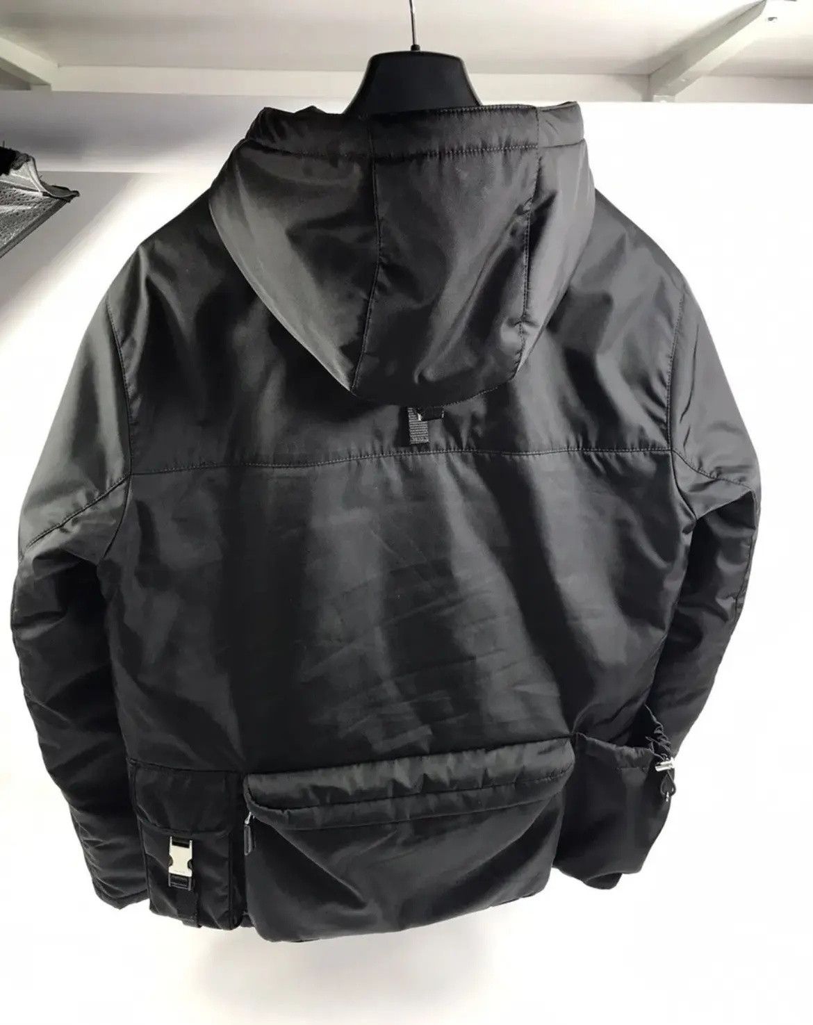 Prada PRADA Prada Re-Nylon multi-pocket oversized jacket Size US S / EU 44-46 / 1 - 2 Thumbnail