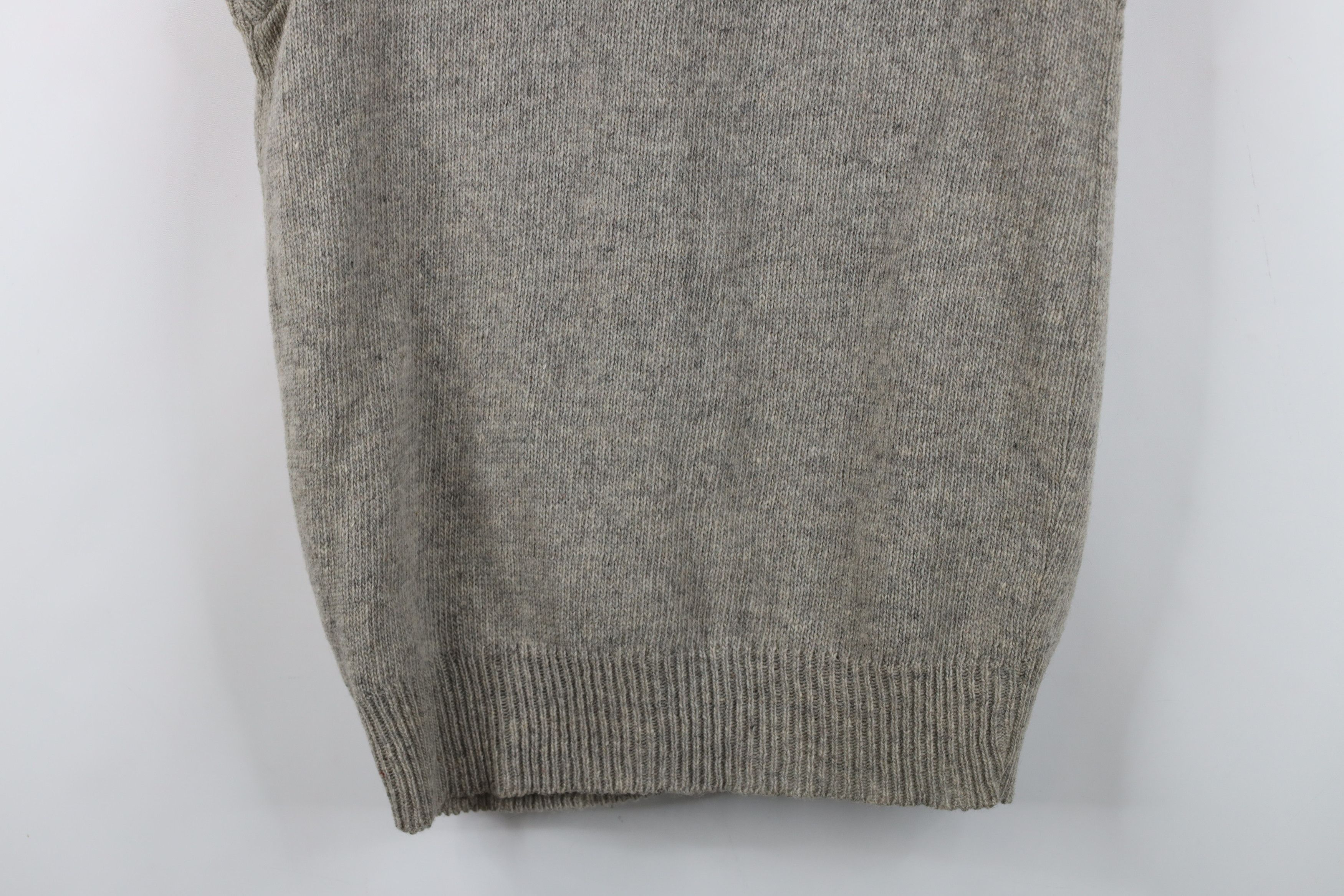 Vintage Vintage 50s 60s Streetwear Cardigan Sweater Vest USA Gray Size US M / EU 48-50 / 2 - 11 Thumbnail