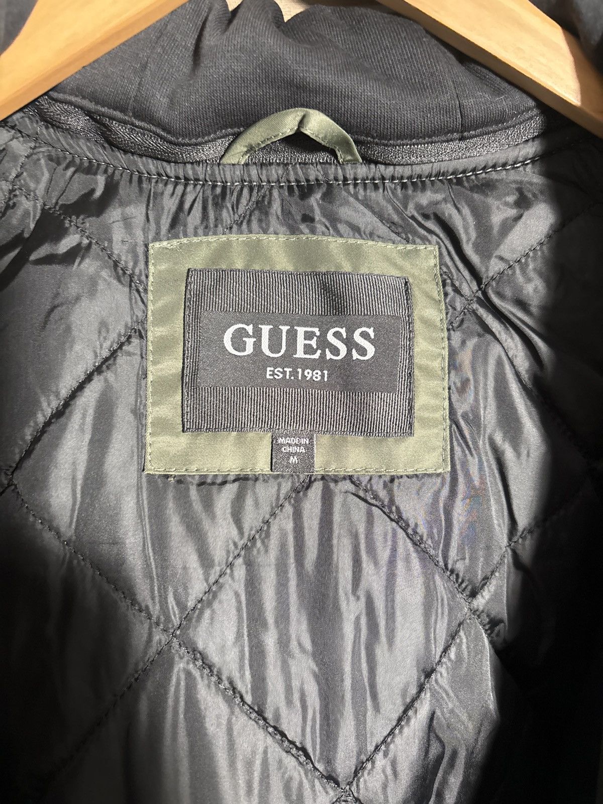 Guess Guess Bomber Jacket W/Removable Hood. Size US M / EU 48-50 / 2 - 11 Thumbnail