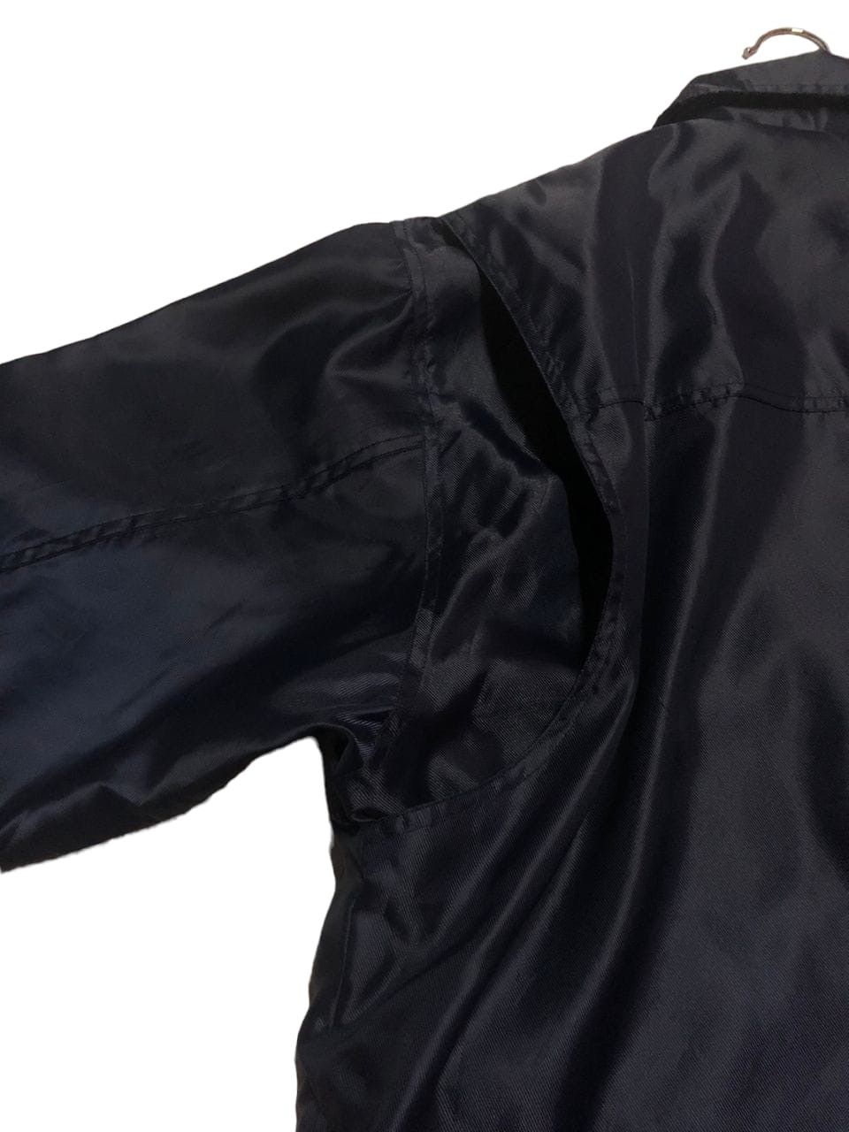 Nike × Vintage Vintage Nike Basketball Windbreaker Jacket Size US L / EU 52-54 / 3 - 13 Thumbnail