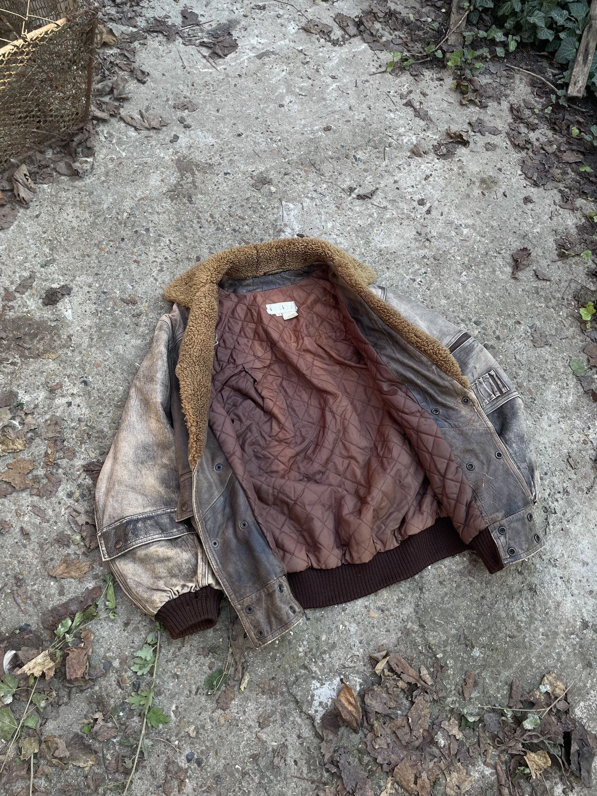 Other Vintage Brown Leather Aviator Bomber Jacket Size US L / EU 52-54 / 3 - 7 Thumbnail
