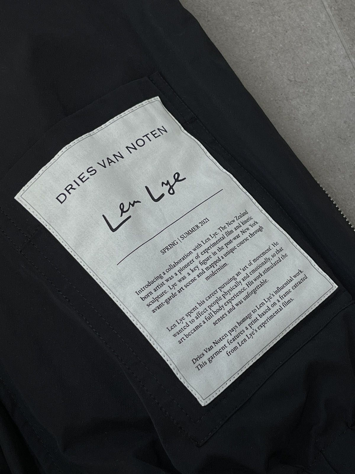 Dries Van Noten !DS! SS21 Dries Van Noten X Len Lye Oversized Black Bomber Size US M / EU 48-50 / 2 - 16 Thumbnail