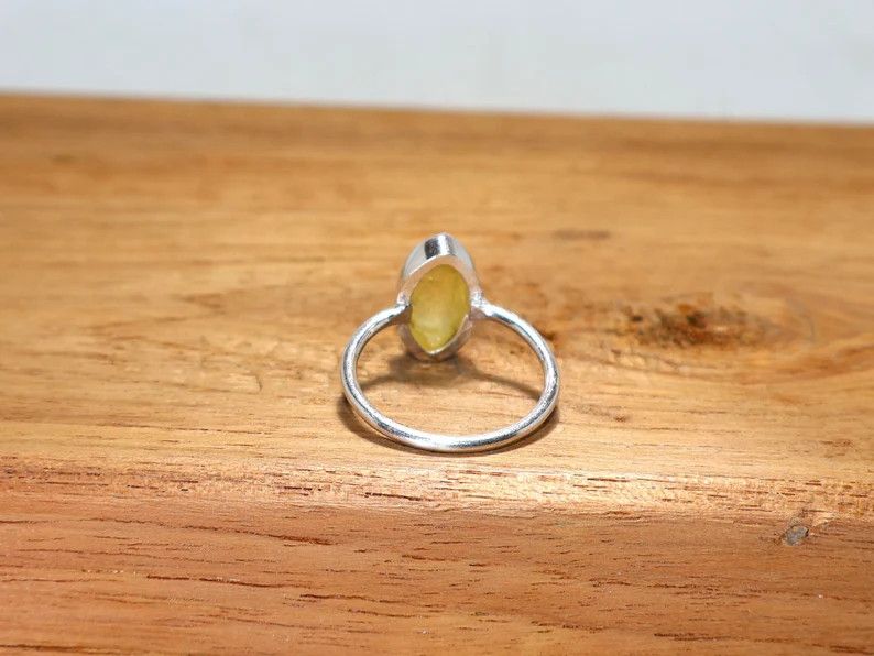 Handmade Handmade Marquise Lemon Quartz Ring: 925 Silver Ring Size ONE SIZE - 7 Thumbnail