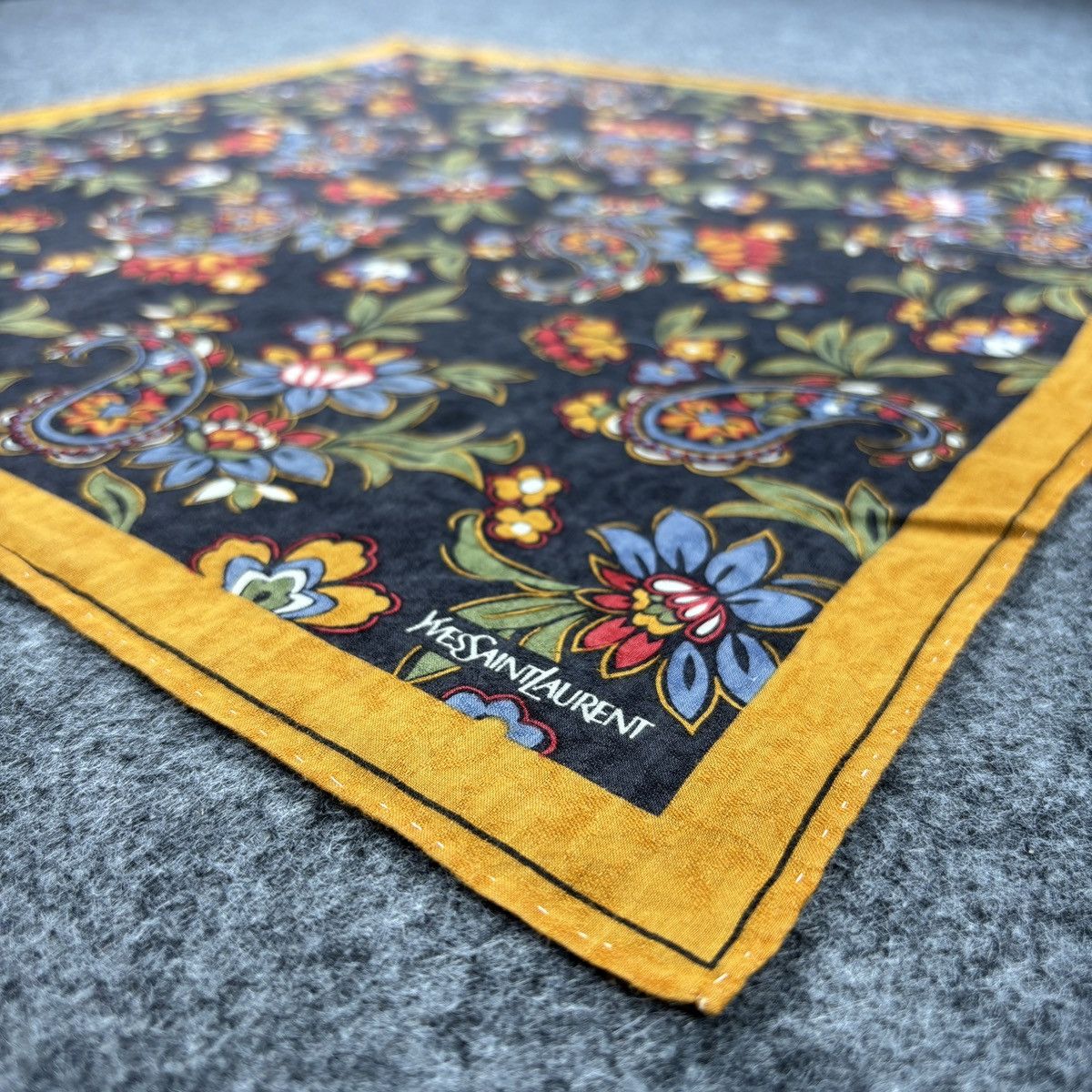 Vintage × Yves Saint Laurent YSL Handkerchief # E055 # Bandana # Neckerchief Size ONE SIZE - 6 Thumbnail