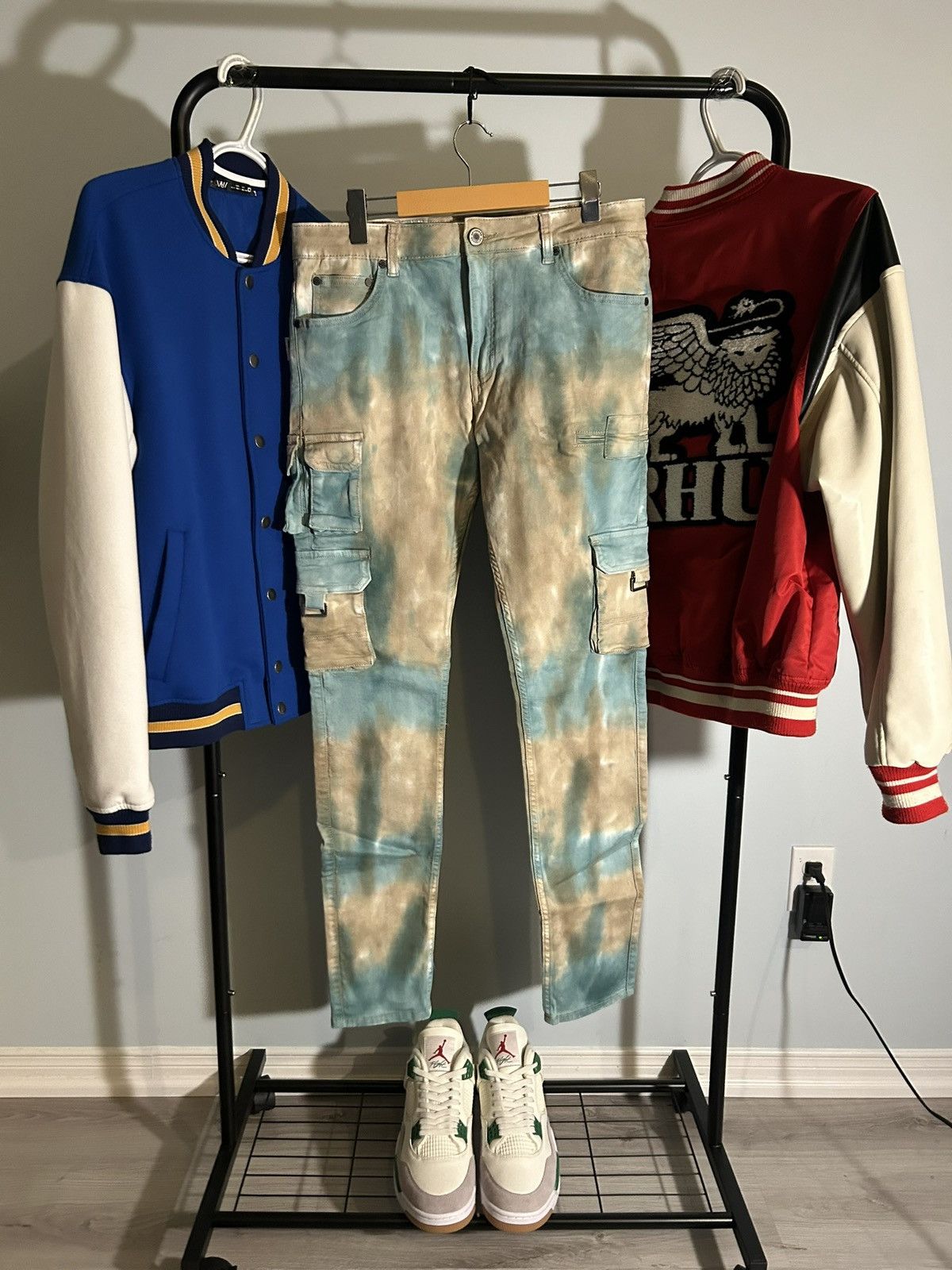 SERENEDE Serenede “AQUARIUS RULES” Cargo Jeans Size US 34 / EU 50 - 1 Thumbnail