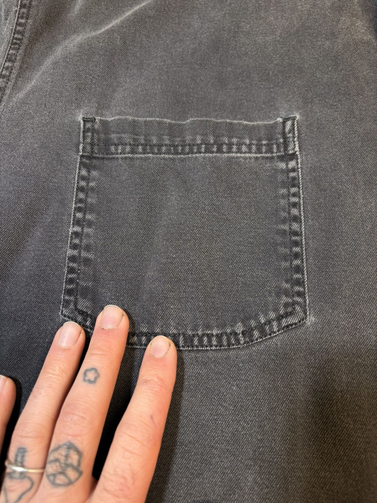Levi's Levi’s Faded Black Denim Button-Up size XL Size US XL / EU 56 / 4 - 4 Thumbnail