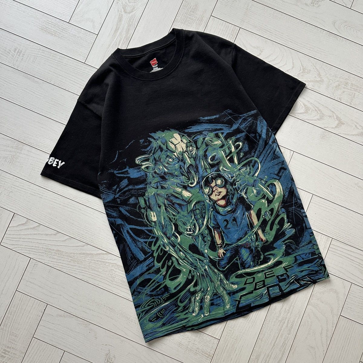 DEFCON Defcon 2024 Disobey Cyberpunk Girl tee Hacker y2k rare hype Size US M / EU 48-50 / 2 - 4 Thumbnail