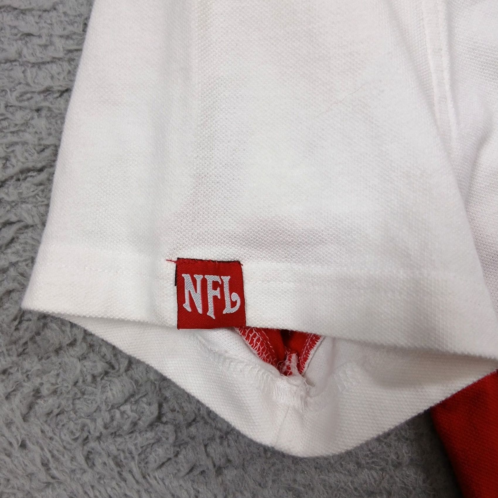 NFL Tampa Bay Buccaneers Polo Shirt Men M White Red NFL Football Shirt Polo Size US M / EU 48-50 / 2 - 6 Thumbnail