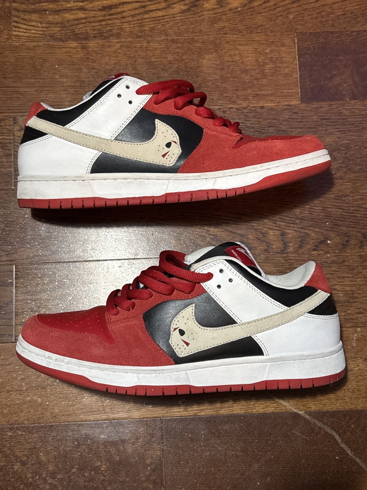 Warren Lotas Warren Lotas Jason SB Dunks - [US MEN’S 10] - [Used] Size US 10 / EU 43 - 2 Thumbnail
