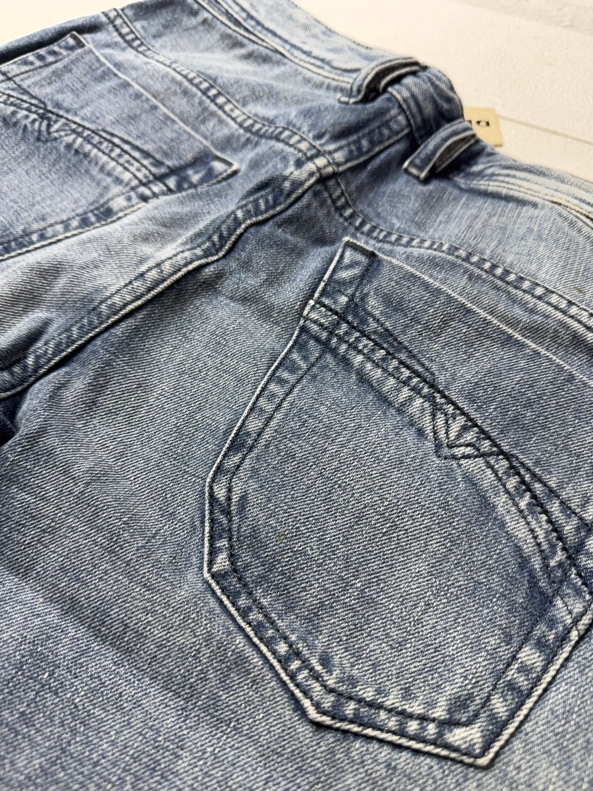 Diesel Luxury Diesel Iakop Regular Slim Tapered Jeans W27 L32 Size US 27 - 19 Thumbnail