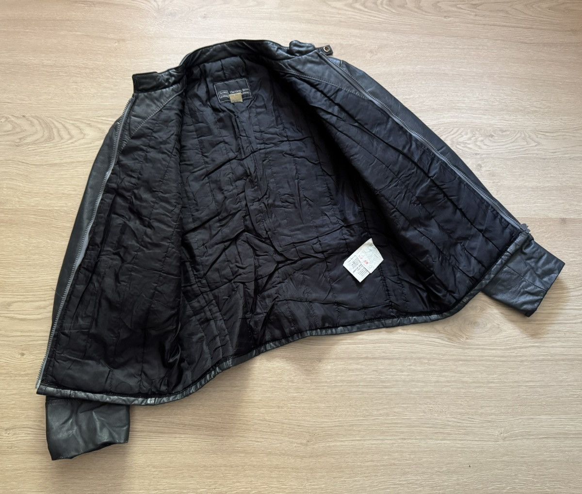 Genuine Leather Vintage 90’s Moto Racing Formula 1 Genuine Leather Jacket Size US L / EU 52-54 / 3 - 4 Thumbnail