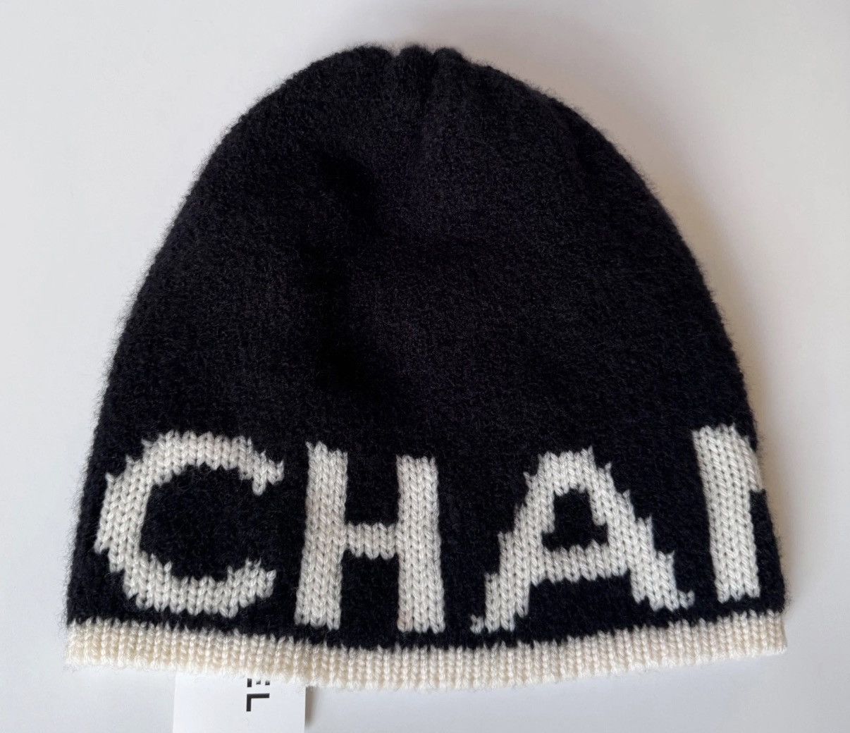 Chanel Chanel 21b Beanie Size ONE SIZE - 1 Thumbnail
