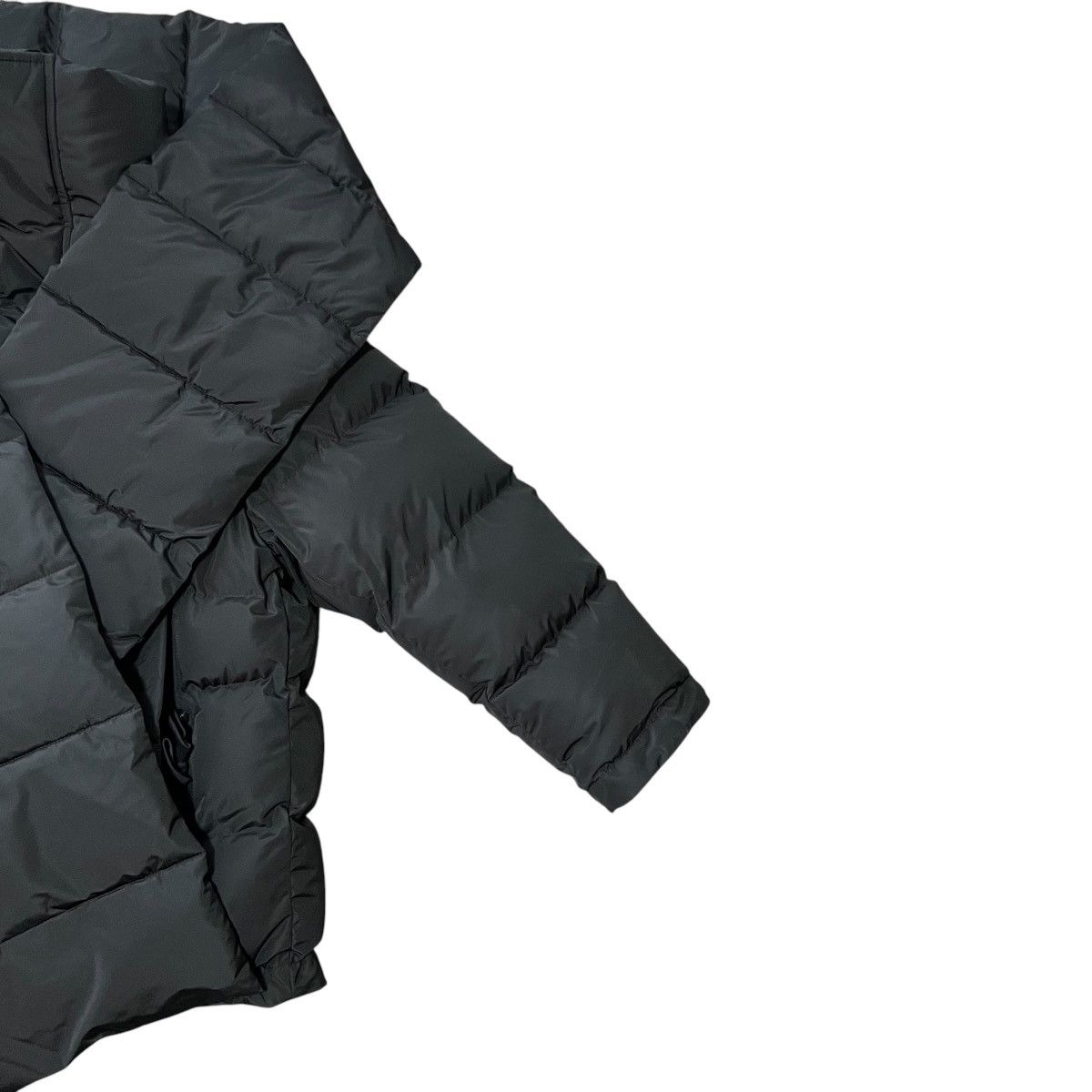 Balenciaga BALENCIAGA 23AW Incongnito Puffer Down Jacket with Scarf Size M / US 6-8 / IT 42-44 - 3 Thumbnail