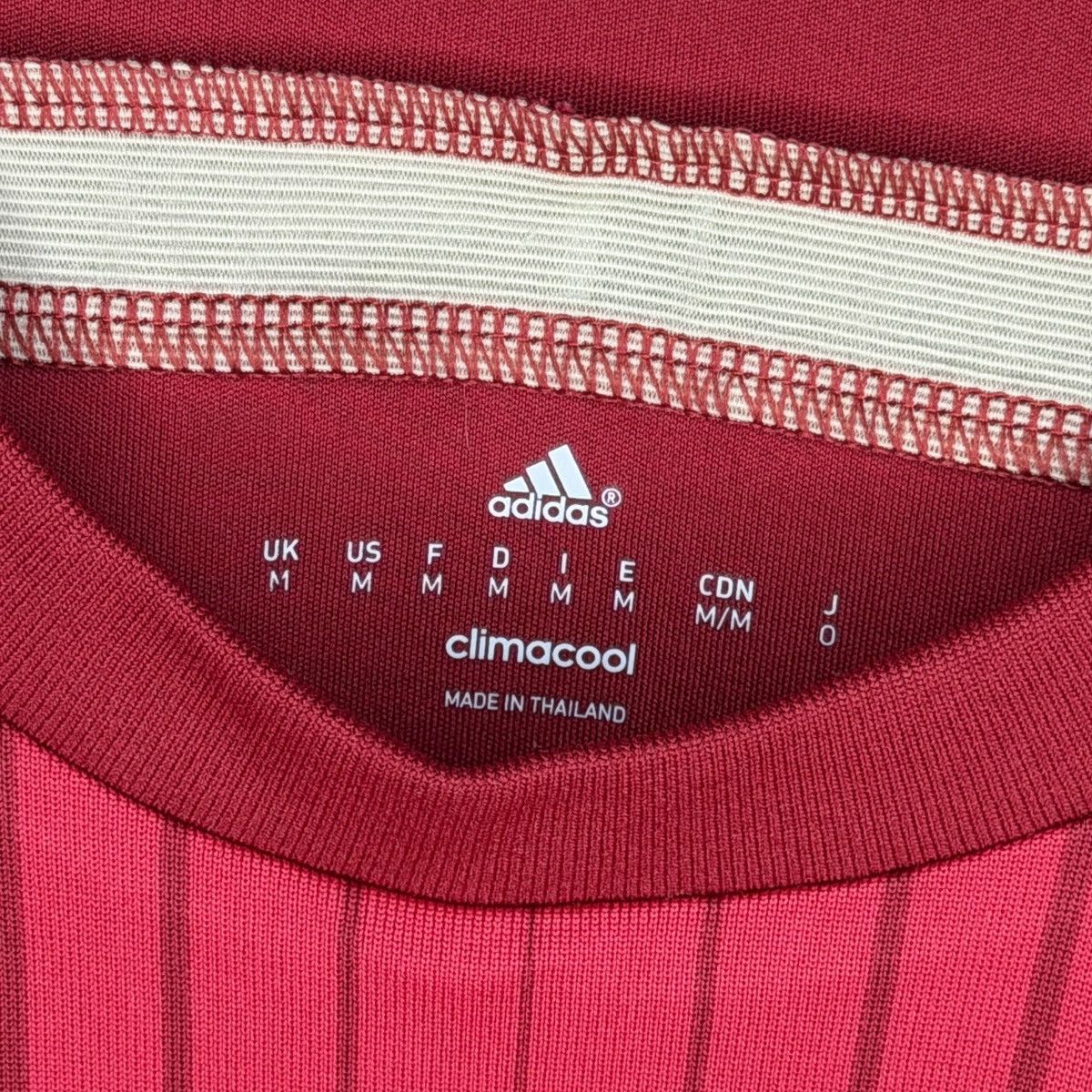 Adidas Adidas Spain 2014/15 Home Kit Fifa Champions Soccer Jersey Size US M / EU 48-50 / 2 - 5 Thumbnail