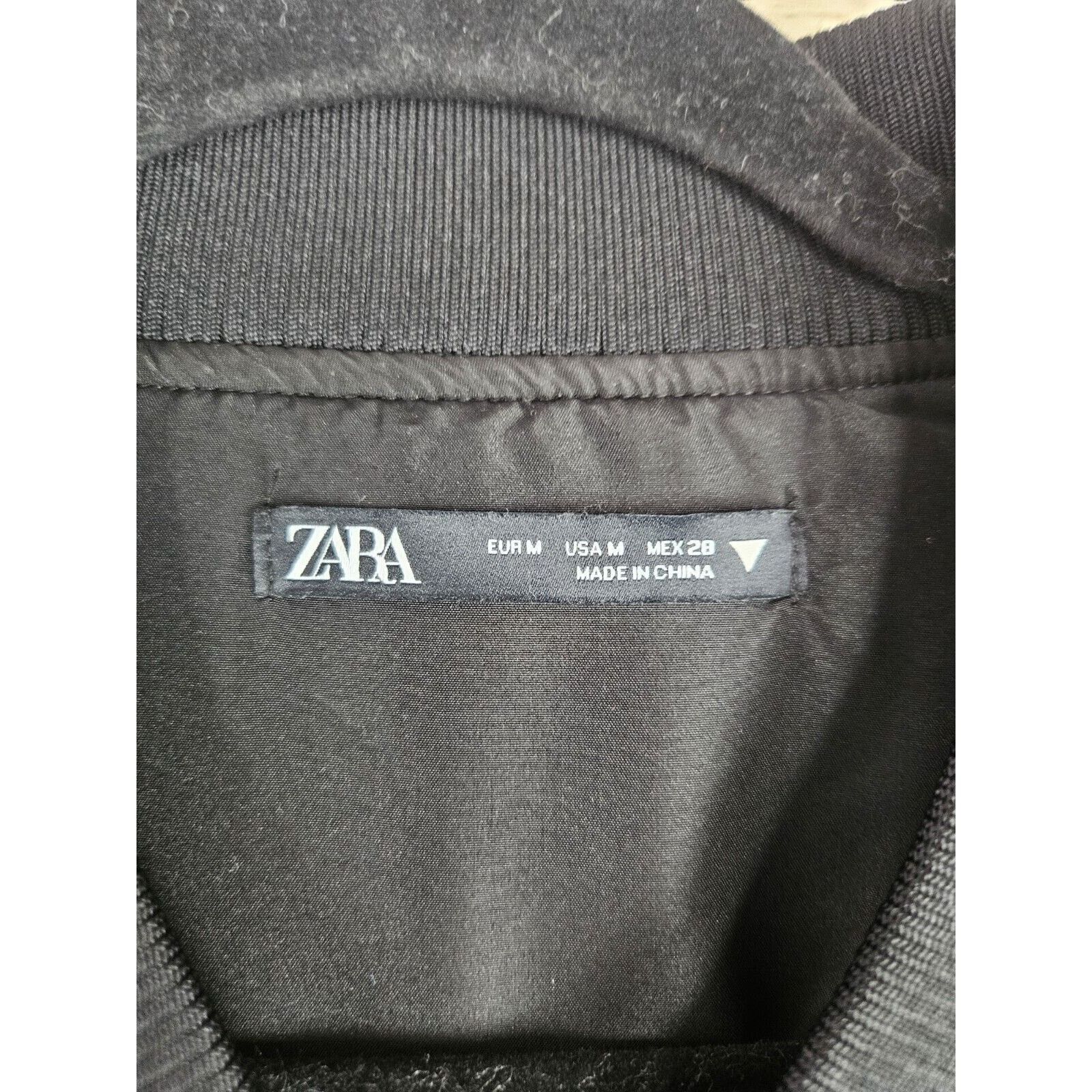 Zara Zara Mini Quilted Bomber Effect Zip Dress Black Medium Size M / US 6-8 / IT 42-44 - 3 Thumbnail