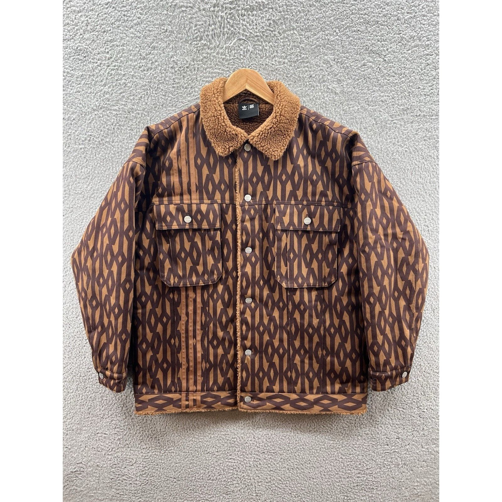 Adidas adidas IVY Park Monogram Denim Sherpa Collar Jacket Unisex Size US XL / EU 56 / 4 - 1 Thumbnail
