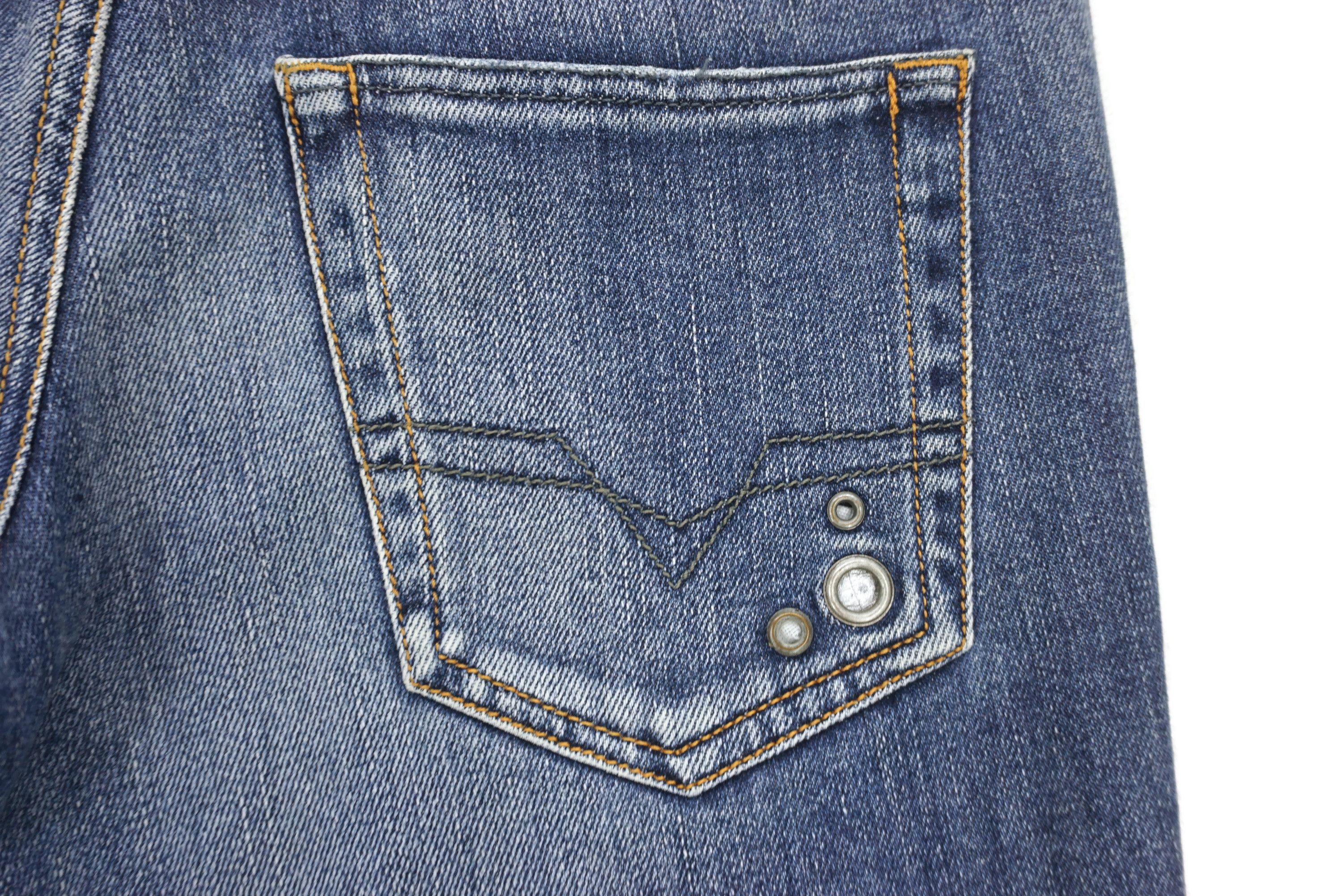 Diesel Ryoth-N Jeans Size W31xL31.5 Low-Rise Bootcut Denim Size US 28 / EU 44 - 8 Thumbnail