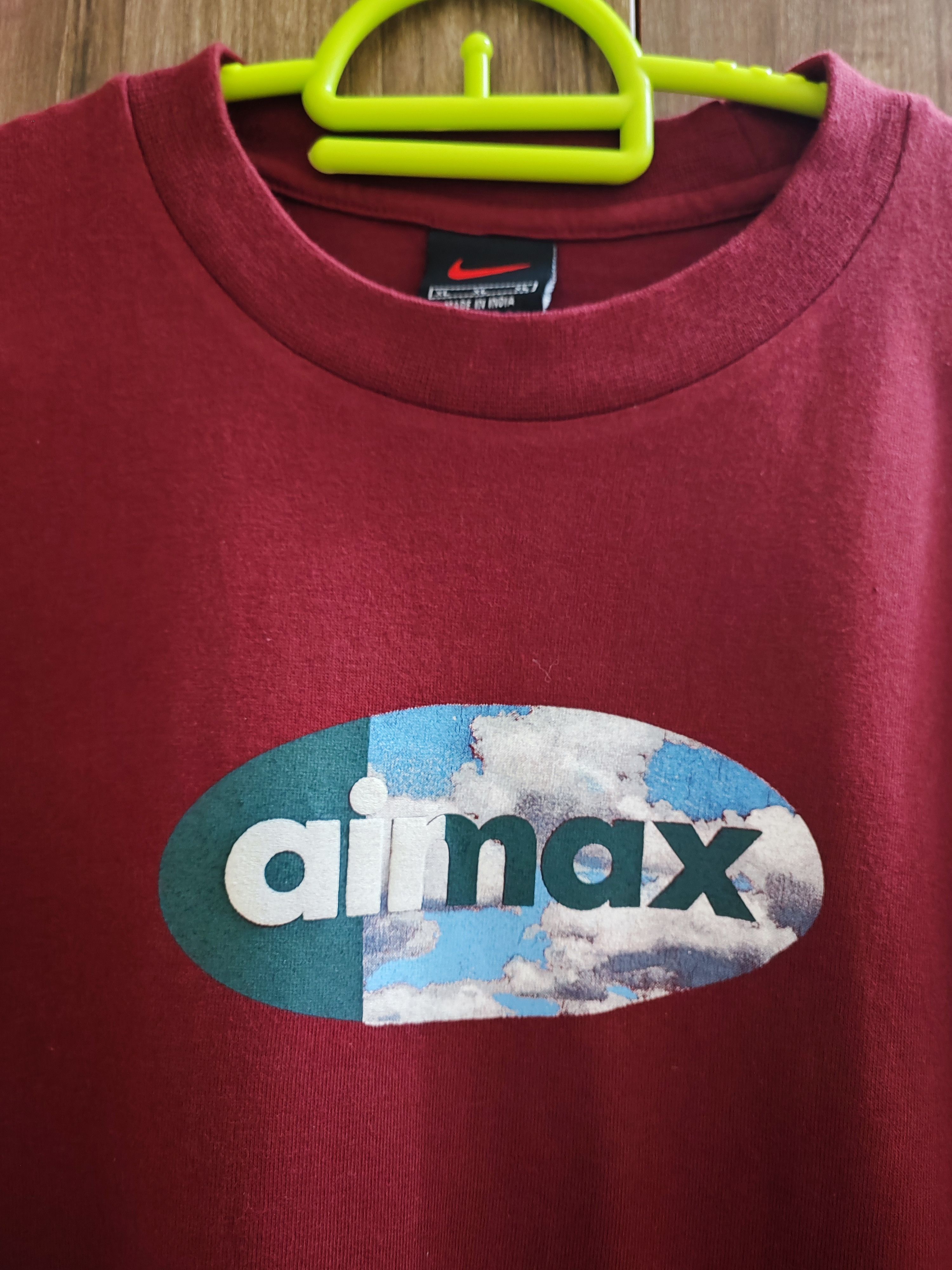 Nike × Vintage Vintage Nike Air Max 95 Logo Oversived T-Shirt Size US XL / EU 56 / 4 - 4 Thumbnail
