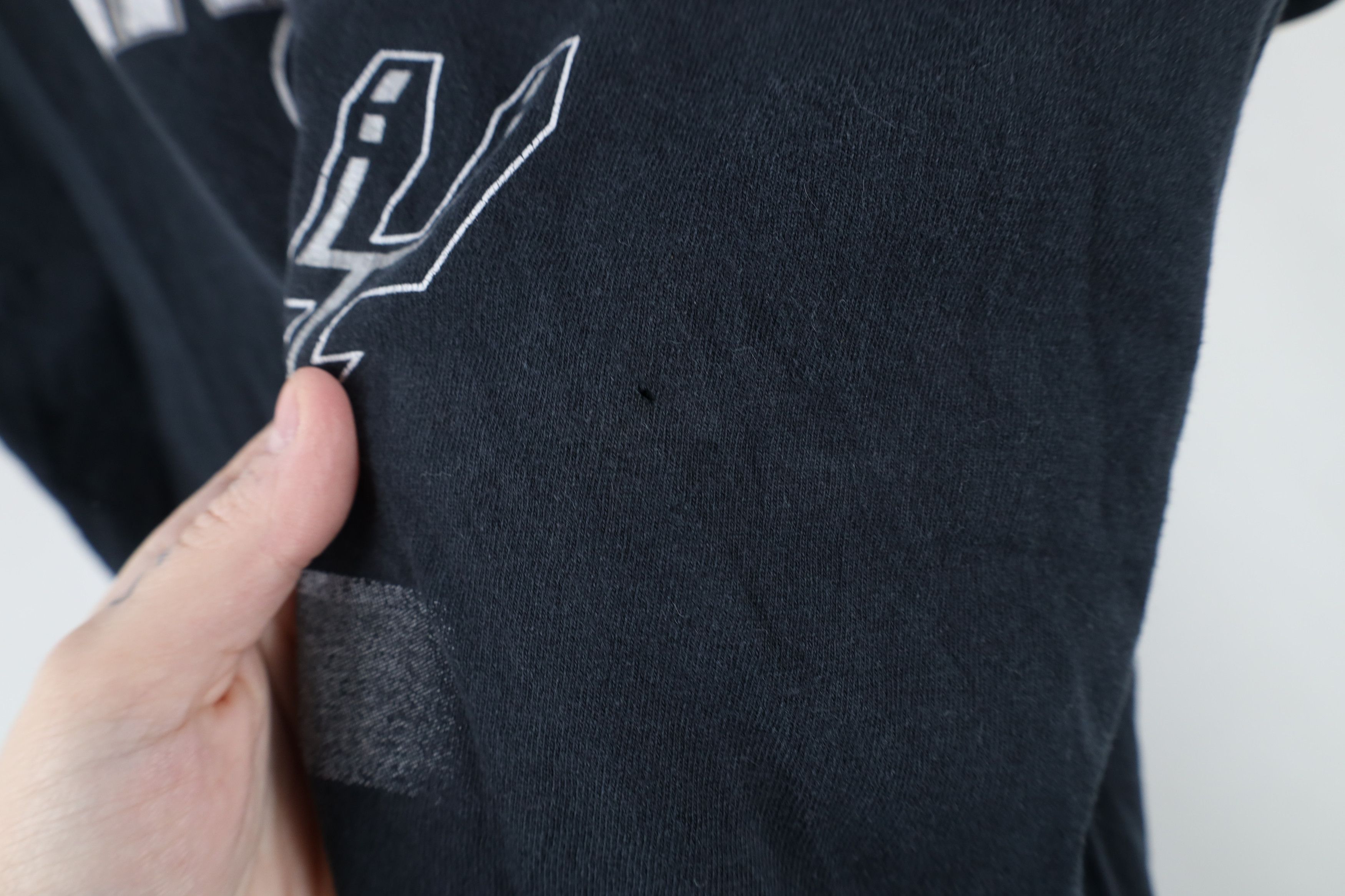 Adidas × Vintage Vintage Y2K Adidas 2014 Champs San Antonio Spurs T-Shirt Size US M / EU 48-50 / 2 - 5 Thumbnail