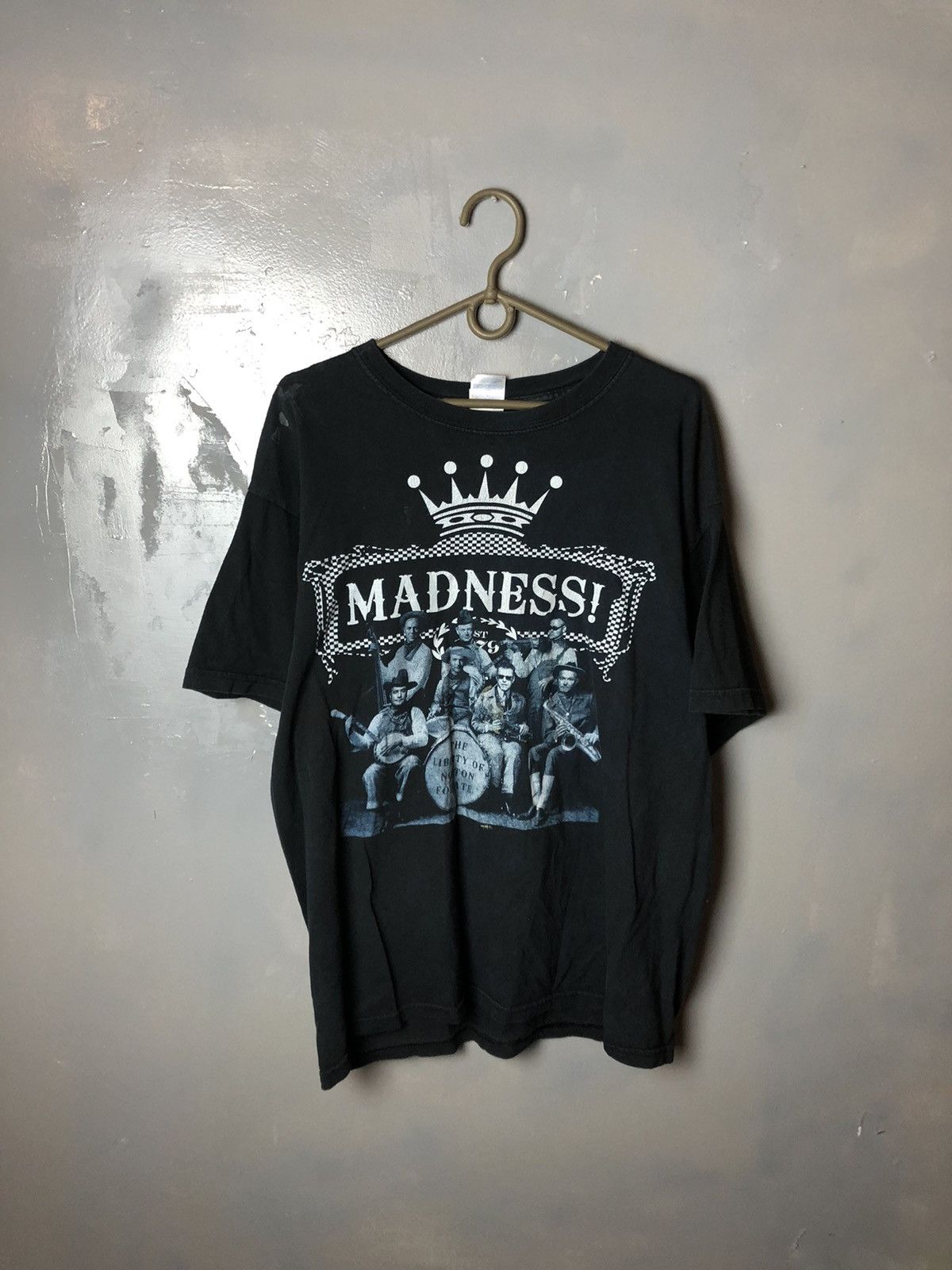Vintage Men’s t-shirt Madness size L Size US L / EU 52-54 / 3 - 1 Thumbnail