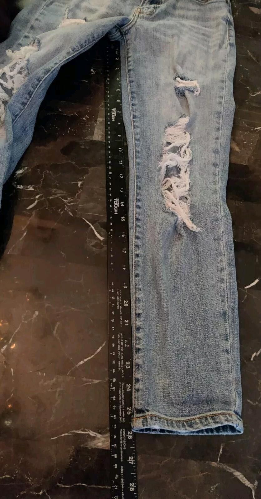 Fashion Nova Fashion Nova Size 1 Skinny Jeans Ripped Destressed Stretch L Size 26" / US 2 / IT 38 - 10 Thumbnail