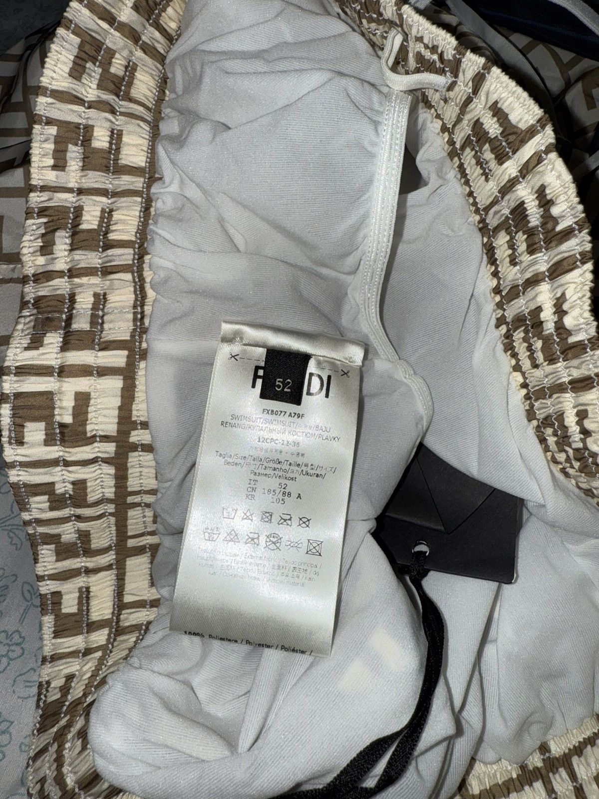 Fendi Fendi logo swim shorts MEDIUM Size US 32 / EU 48 - 4 Thumbnail