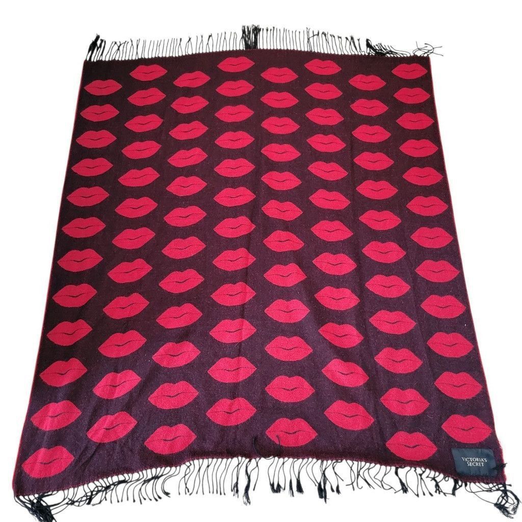 Victoria's Secret Victoria Secret Lips Print Throw Scarf Red Black 51" x 58" Size ONE SIZE - 2 Thumbnail