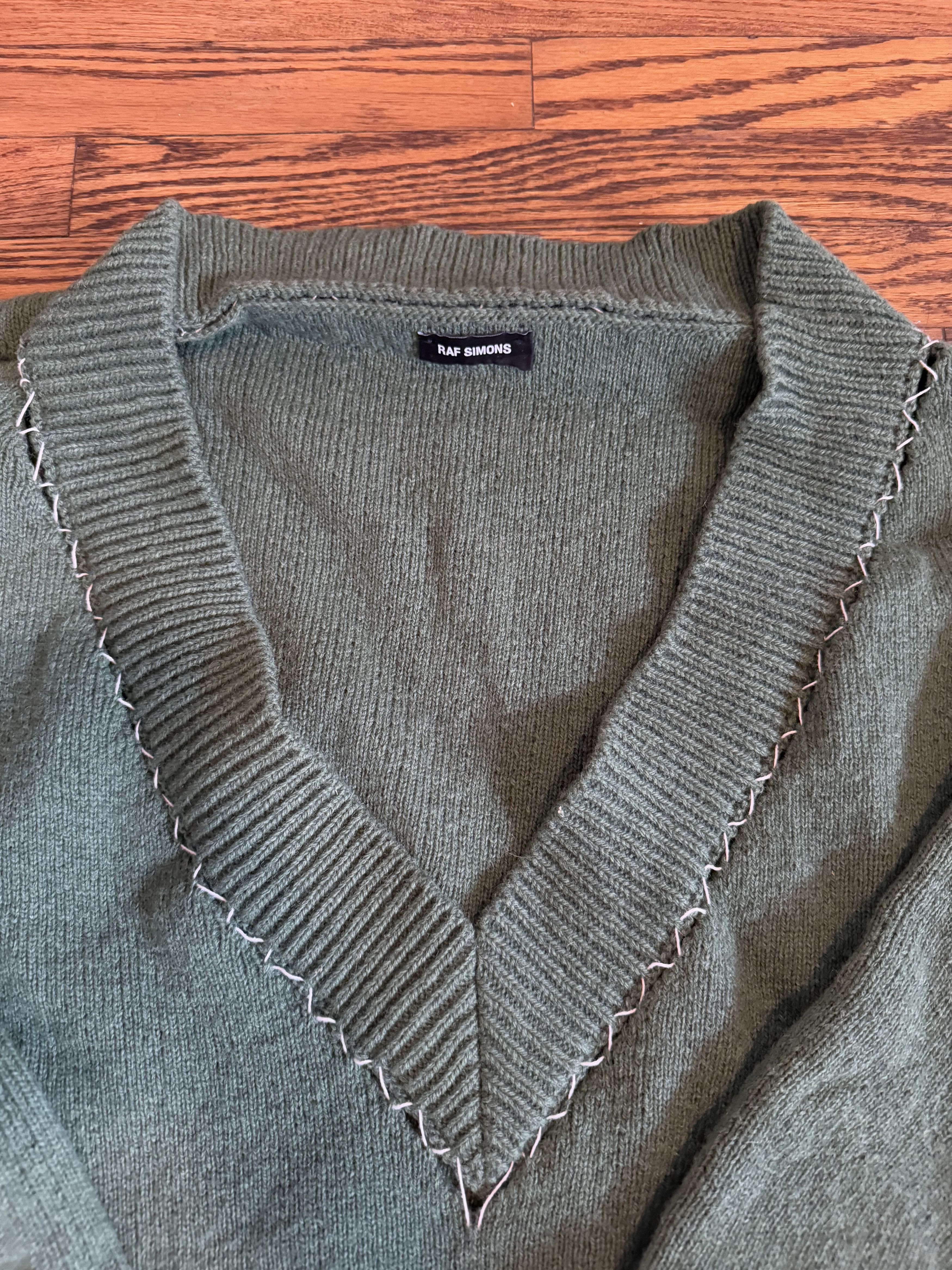 Raf Simons Raf Simons Oversized V Neck Sweater SS18 Size US M / EU 48-50 / 2 - 3 Thumbnail