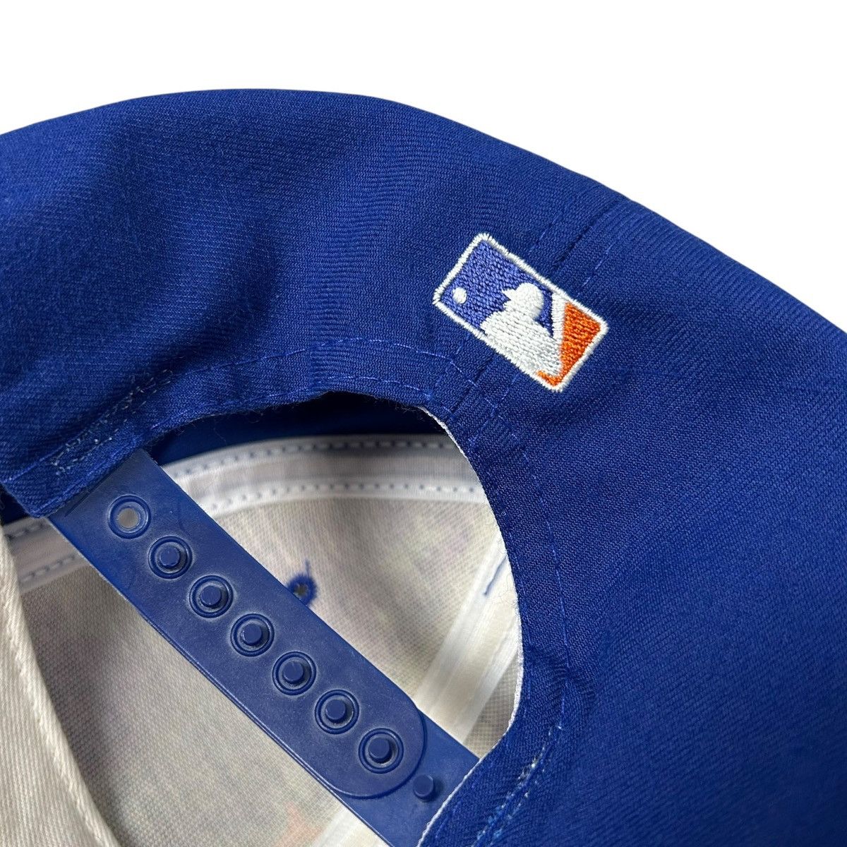 MLB DEADSTOCK 90s NEW YORK METS NEW ERA SNAPBACK HAT Size ONE SIZE - 5 Thumbnail