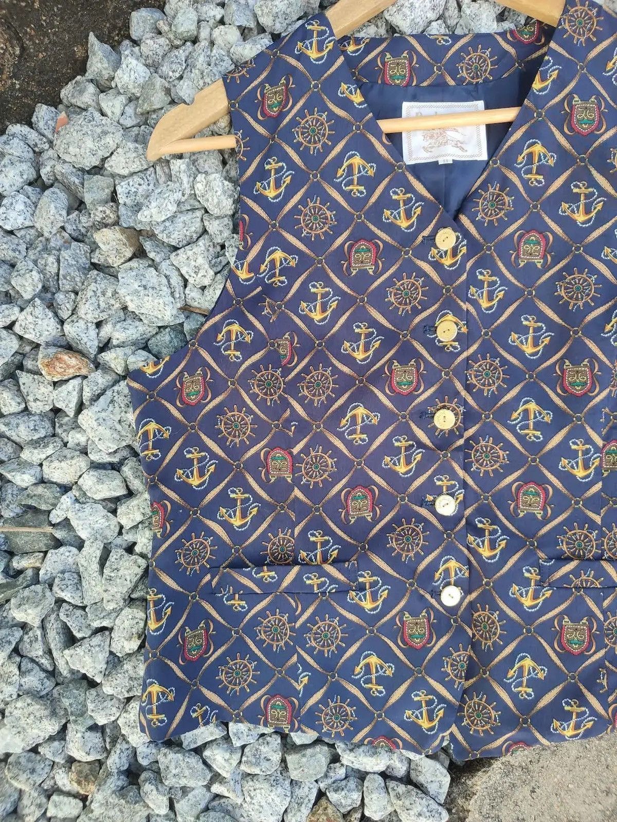 Burberry Burberrys Nautical Print Vest – Made in Japan Vintage Size US XS / EU 42 / 0 - 2 Thumbnail