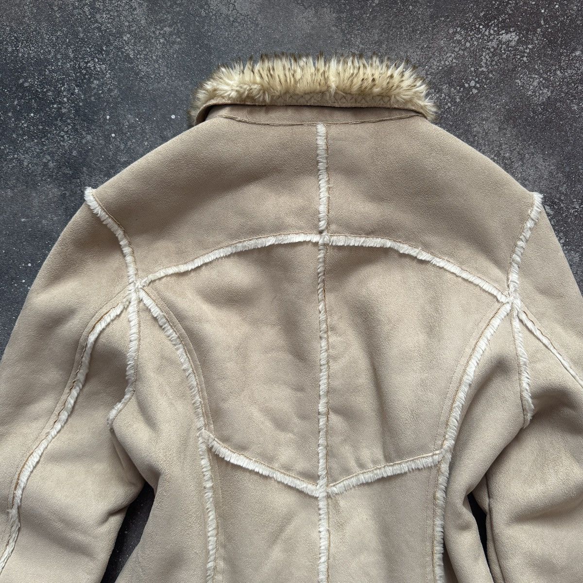 River Island River Island Y2K Faux Fur Sheepskin/Shearling Style Jacket Size L / US 10 / IT 46 - 11 Thumbnail