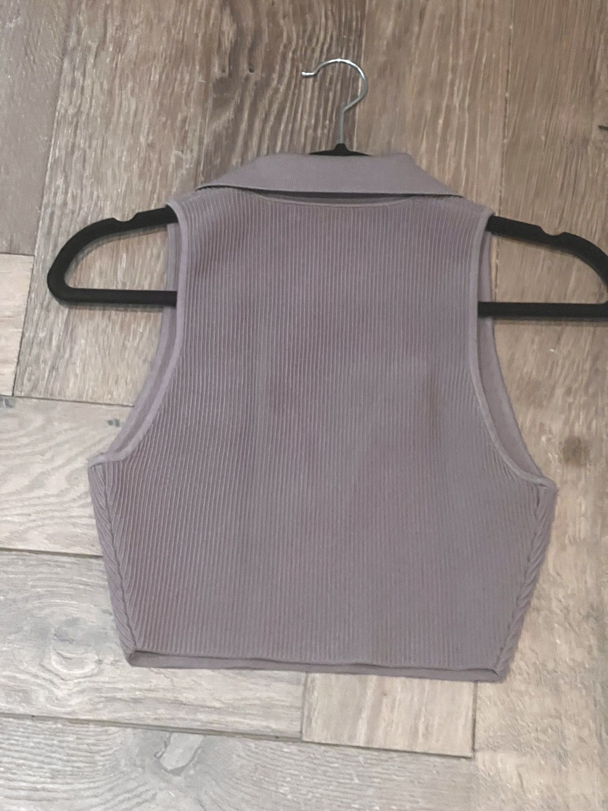 Aritzia Dust purple crop top Size M / US 6-8 / IT 42-44 - 2 Thumbnail