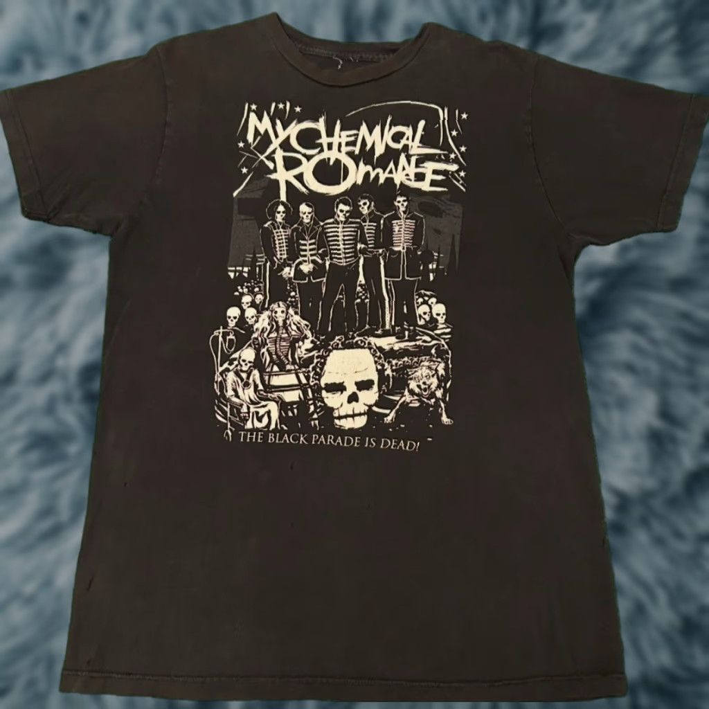 Vintage VINTAGE My Chemical Romance The Black Parade MCR Band Tee Shirt Y2K Mens Size M Black Shirt Band Emo Rock Punk 2000s Mens Size US M / EU 48-50 / 2 - 1 Thumbnail