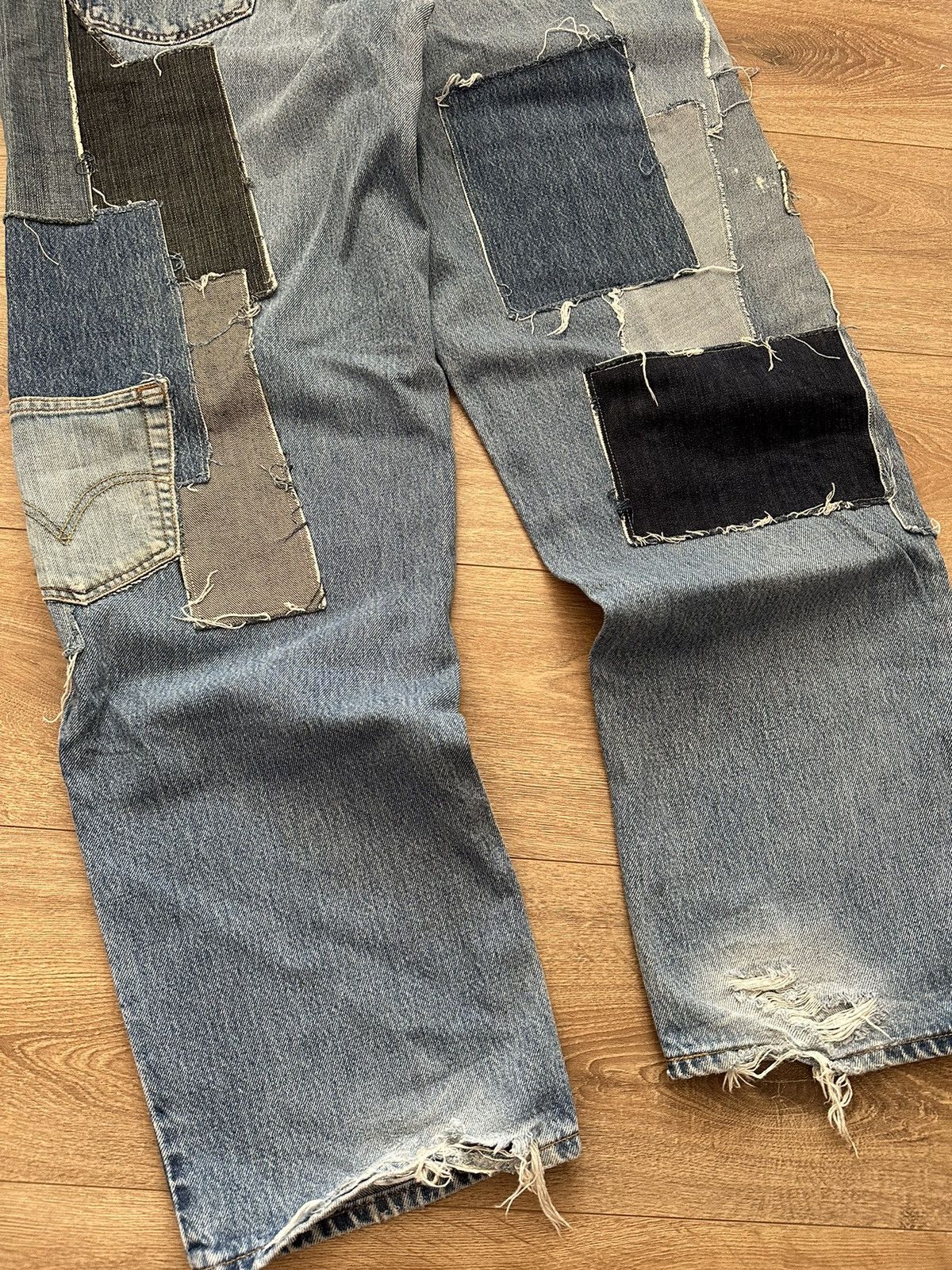 Levi's 🔥VINTAGE 90’S PATCHWORK BAGGY LEVIS JEANS BY HYGIENE DE VIE🔥 Size US 32 / EU 48 - 3 Thumbnail