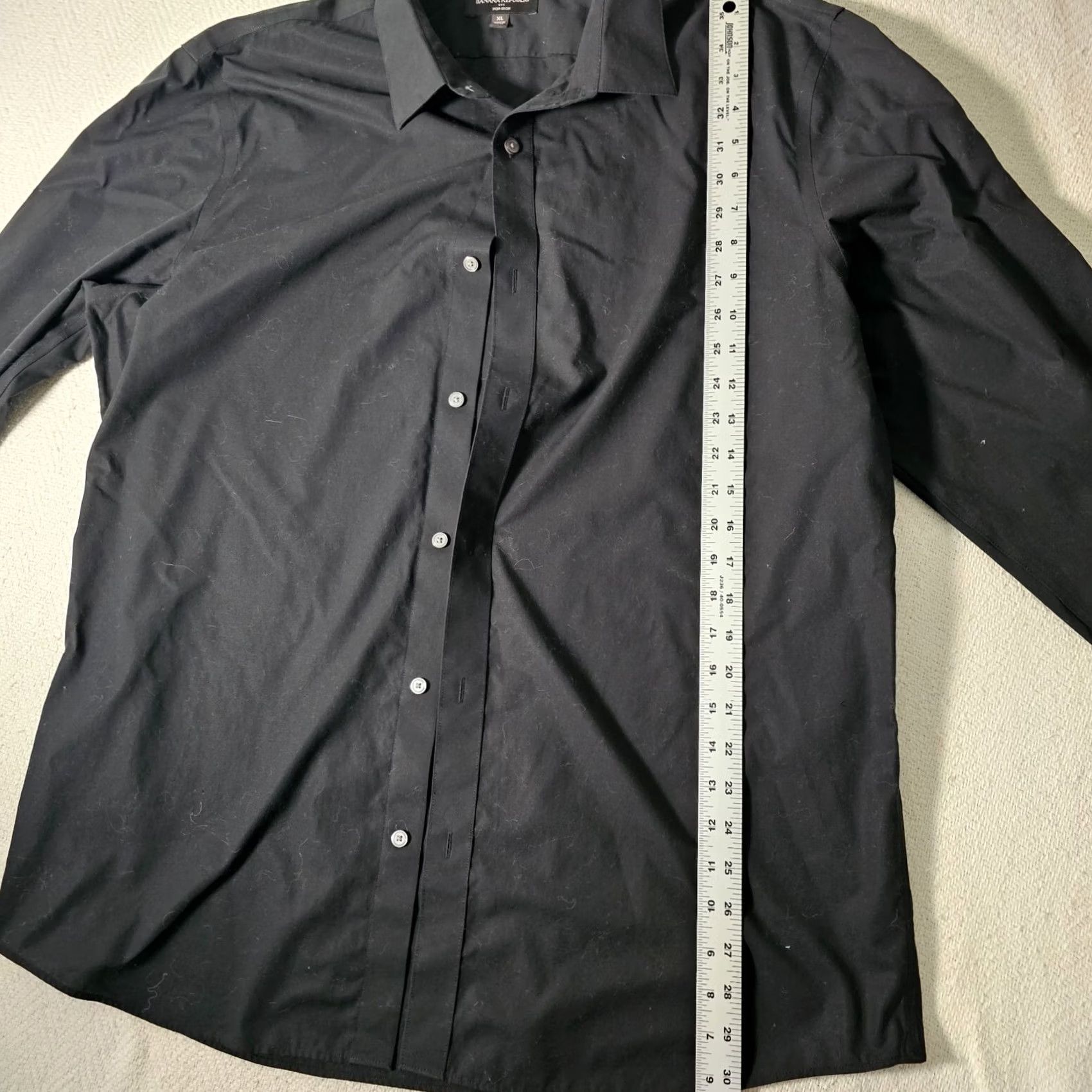 Banana Republic Banana Republic Shirt Button-Up Men XL Black Non-Iron Long Sleeve Standard Fit Size US XL / EU 56 / 4 - 5 Thumbnail