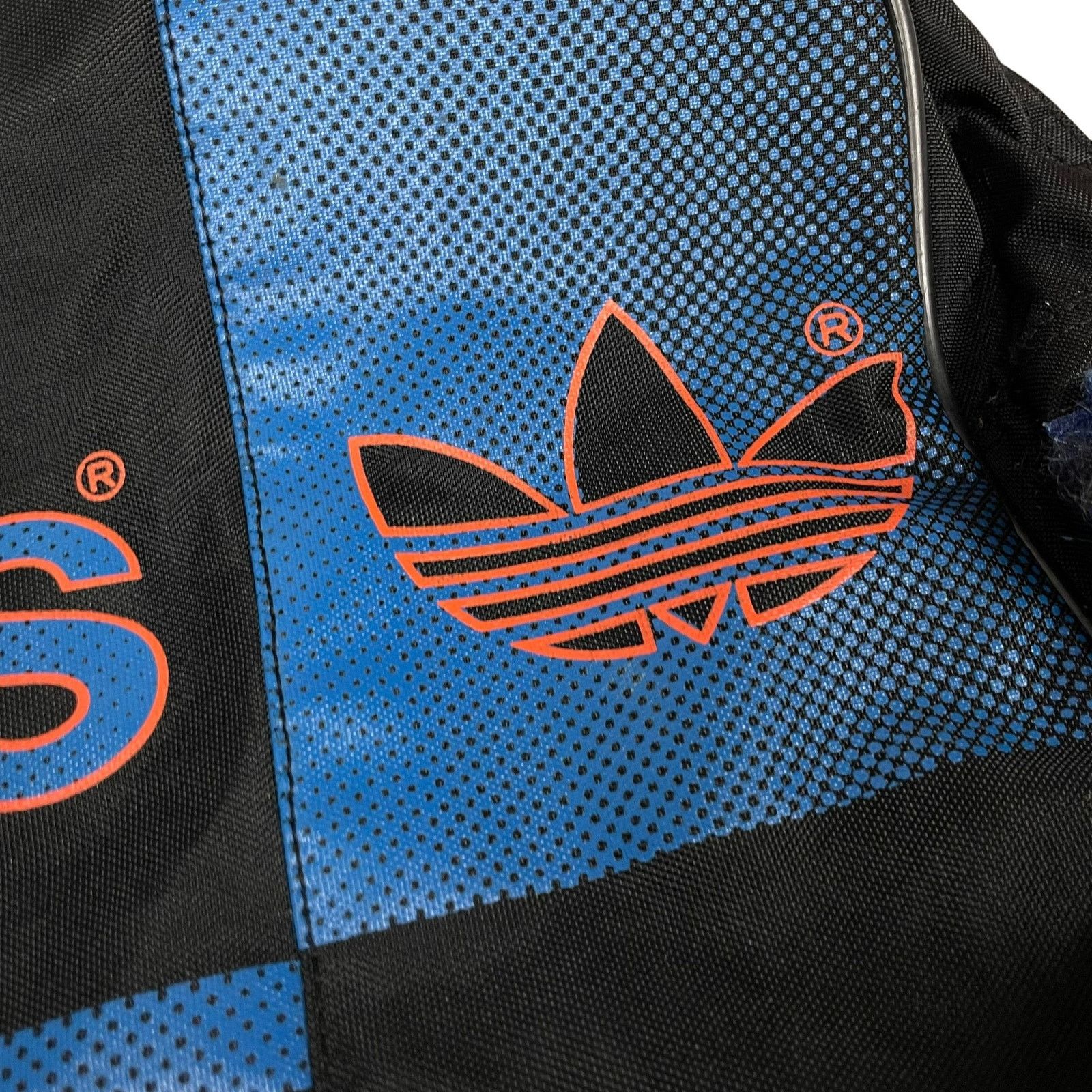 Adidas × Vintage Adidas Adults Black Blue 3-Stripes Wide Strap Crossbody Bag Size ONE SIZE - 2 Thumbnail