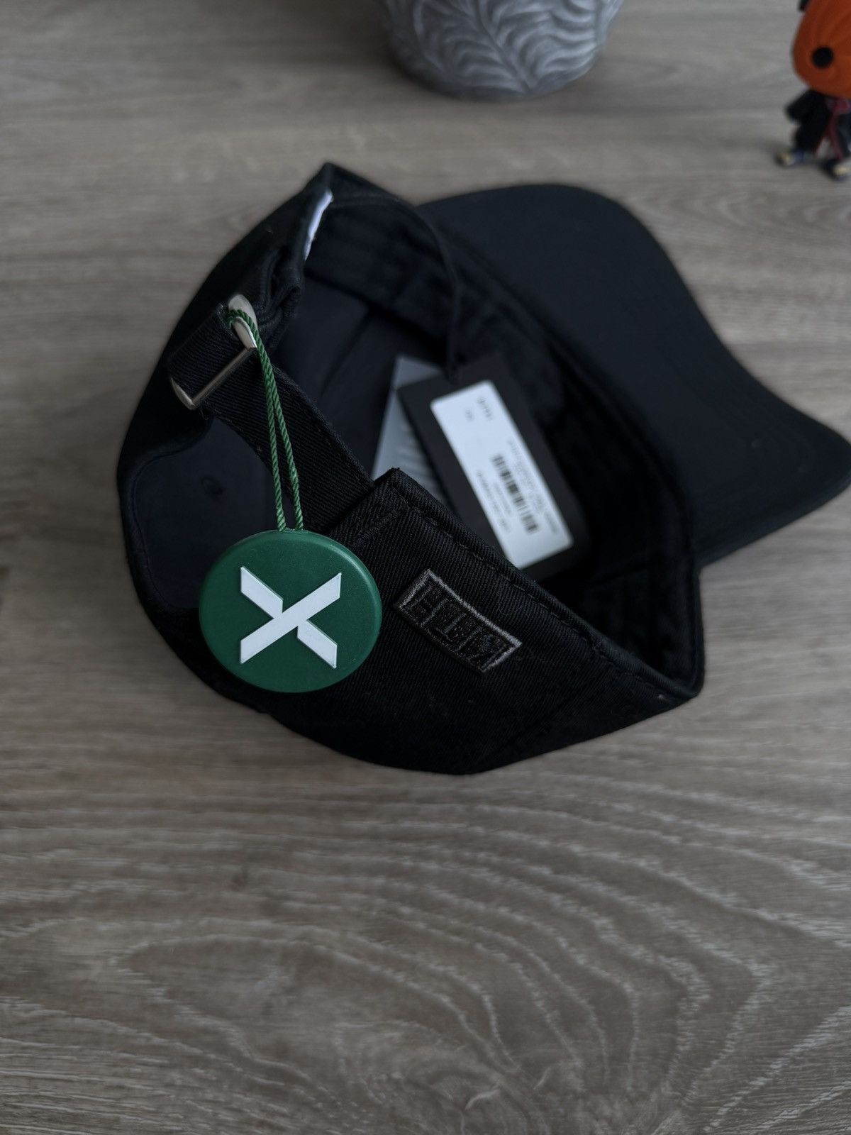 Kith Kith x Scarface Twill Tonal Aaron Cap “The World Is Yours” Size ONE SIZE - 5 Thumbnail