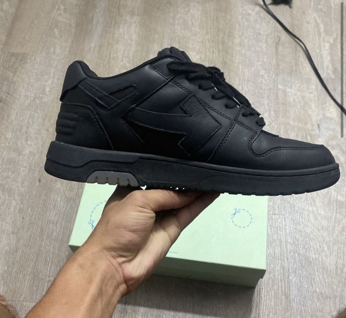 Off-White OFF-WHITE Out Of Office OOO Low Tops Size US 9 / EU 42 - 11 Thumbnail