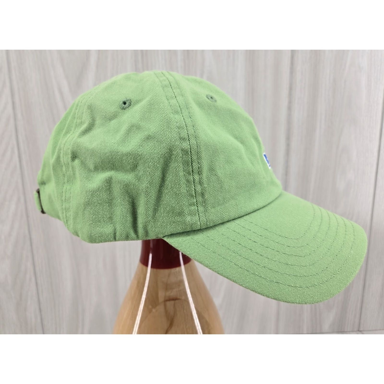Vineyard Vines Vineyard Vines Hat Baseball Cap StrapBack Green Adjustable Whale Logo Unisex Adults Casual Adjustable Green Logo Baseball Cap Size ONE SIZE - 5 Thumbnail