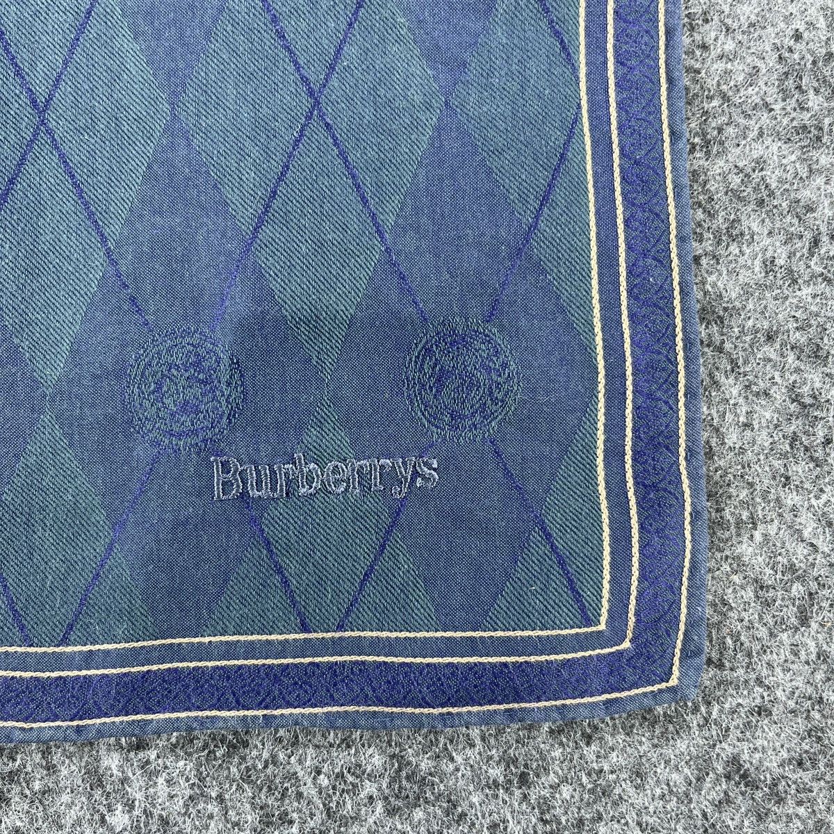Burberry Burberry Handkerchief / Bandana / Neckerchief B403 Size ONE SIZE - 2 Thumbnail