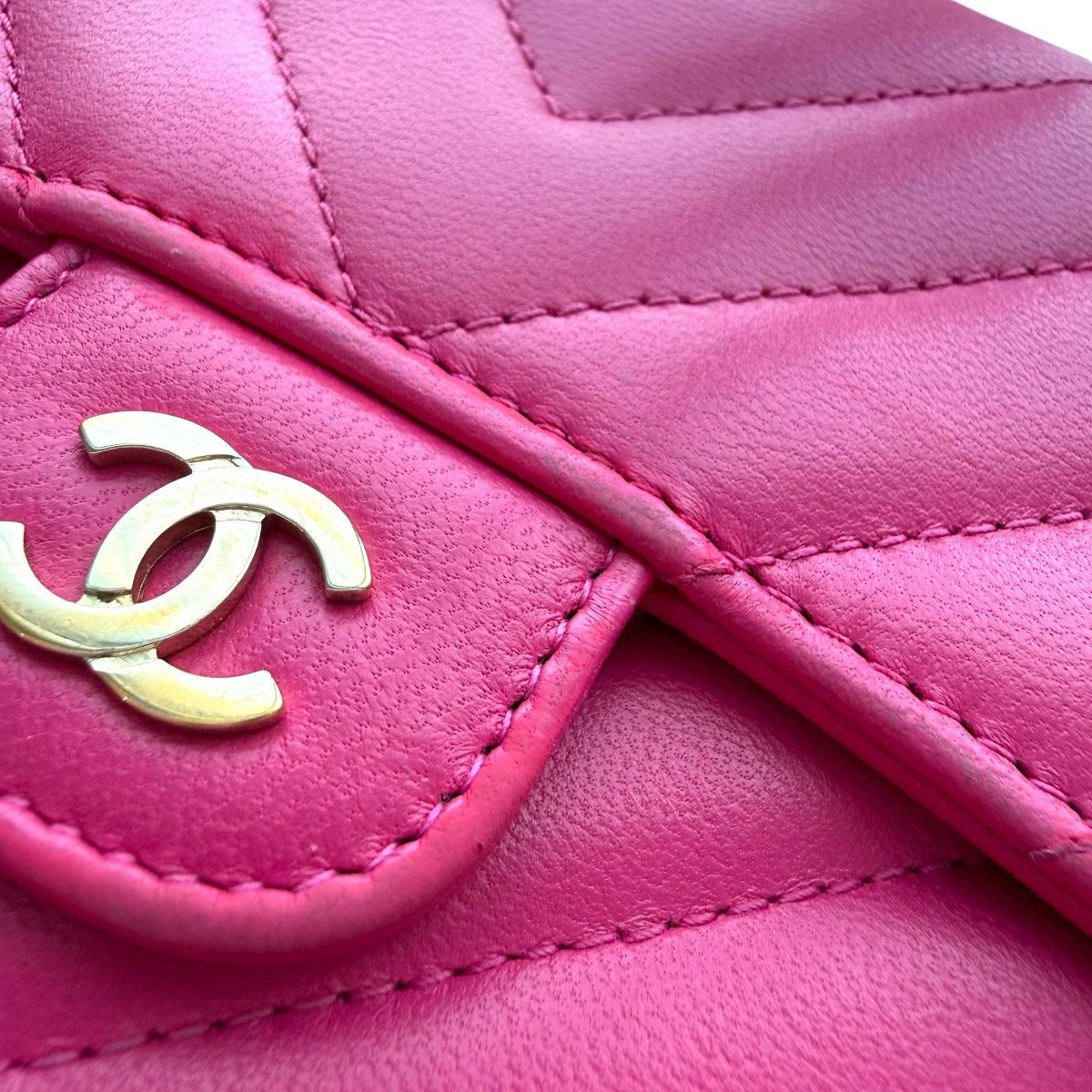 Chanel Chanel CC Chevron Stitch Leather Long Wallet Size ONE SIZE - 8 Thumbnail