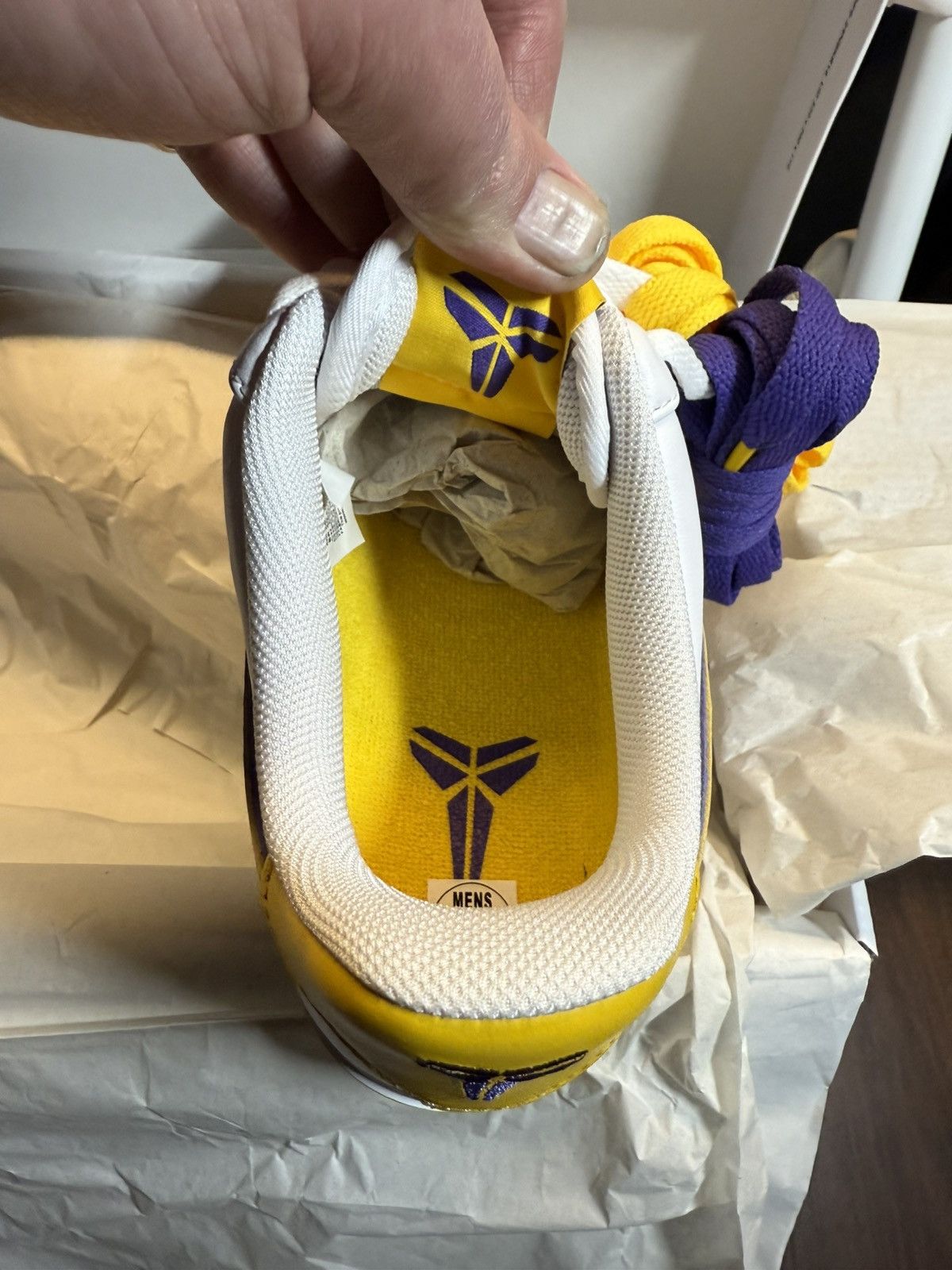 Nike Kobe Nike Air Force 1 Retro Home Size US 8 / EU 41 - 6 Thumbnail