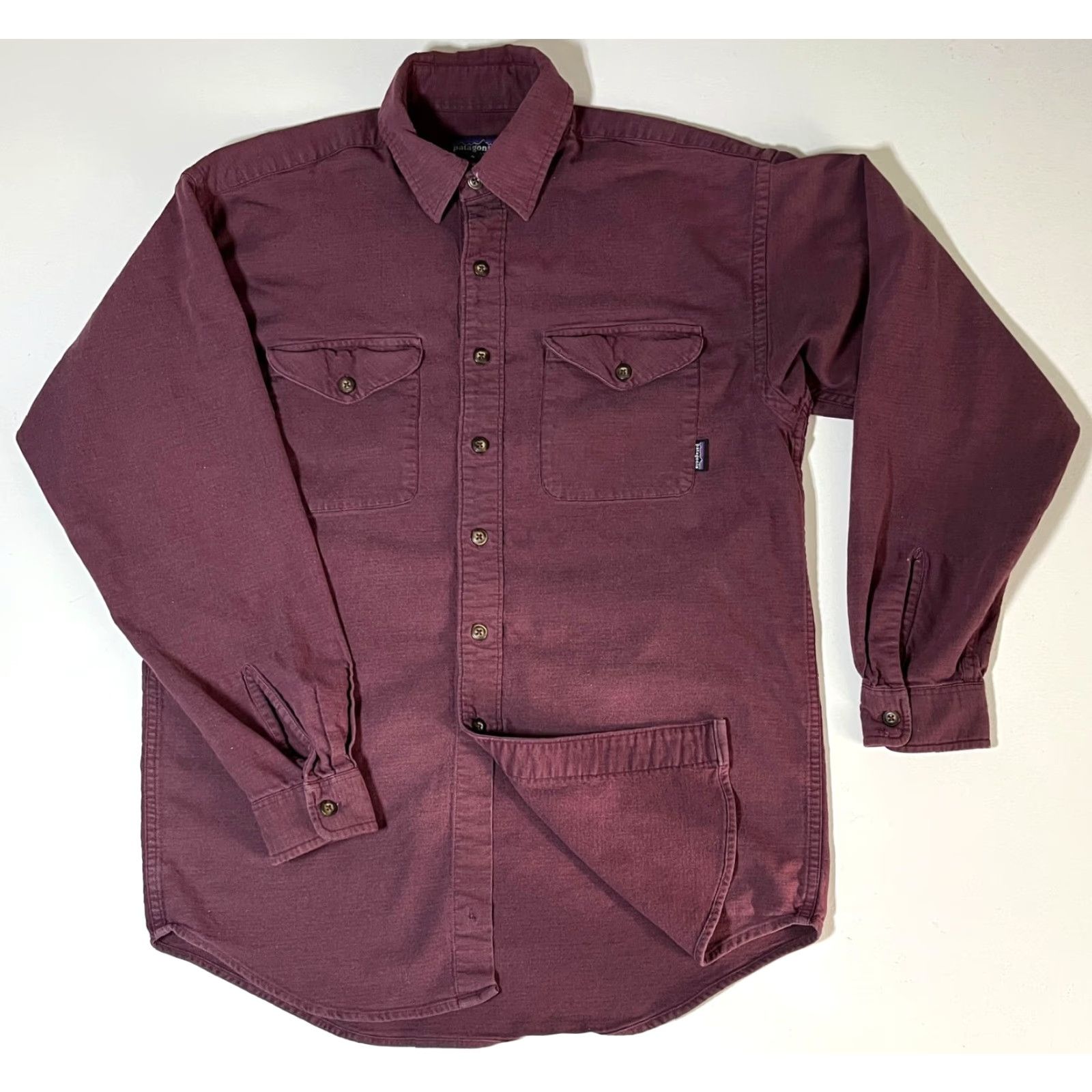 Patagonia Patagonia Men’s Vintage Button-Up Shirt Burgundy 90s Cotton Blend Flannel M Long Sleeve Collared Utility Pockets Outdoor Casual Mens Size US M / EU 48-50 / 2 - 4 Thumbnail