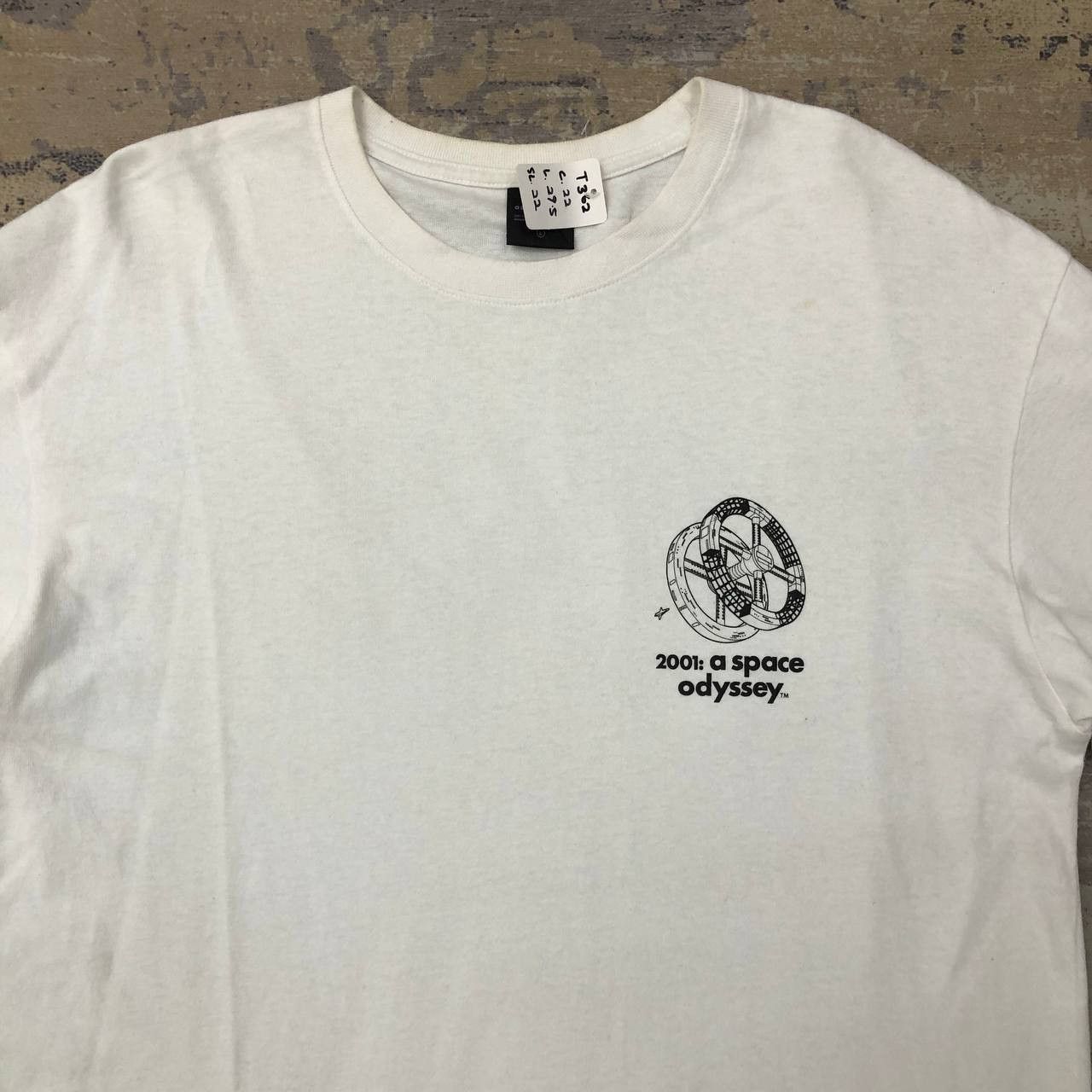 GU T362 2001:A SPACE ODYSSEY VTG TEE Size US L / EU 52-54 / 3 - 4 Thumbnail