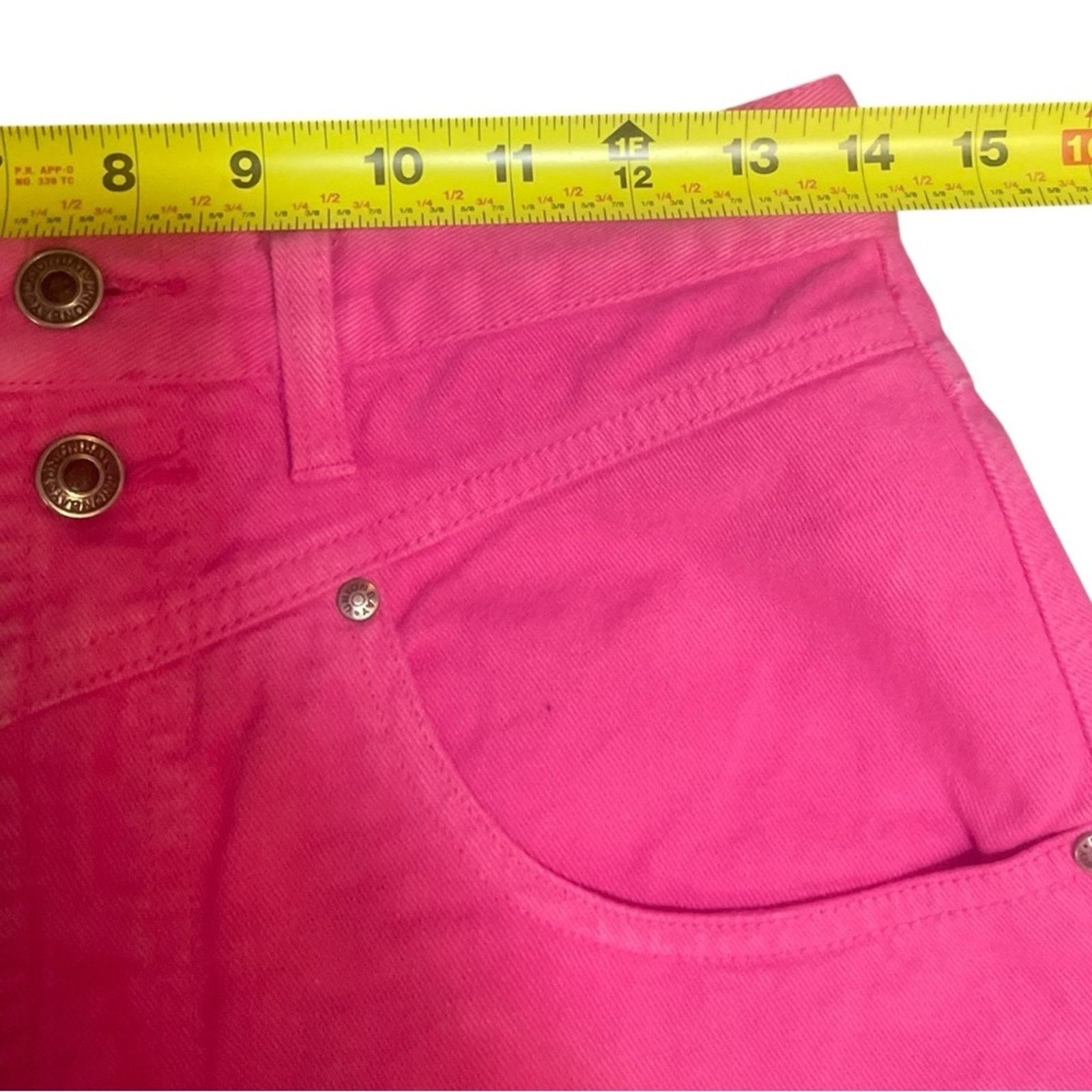 UNIONBAY UNIONBAY Vintage Hot Pink High Waisted Denim Mom Shorts Size 28" / US 6 / IT 42 - 10 Thumbnail
