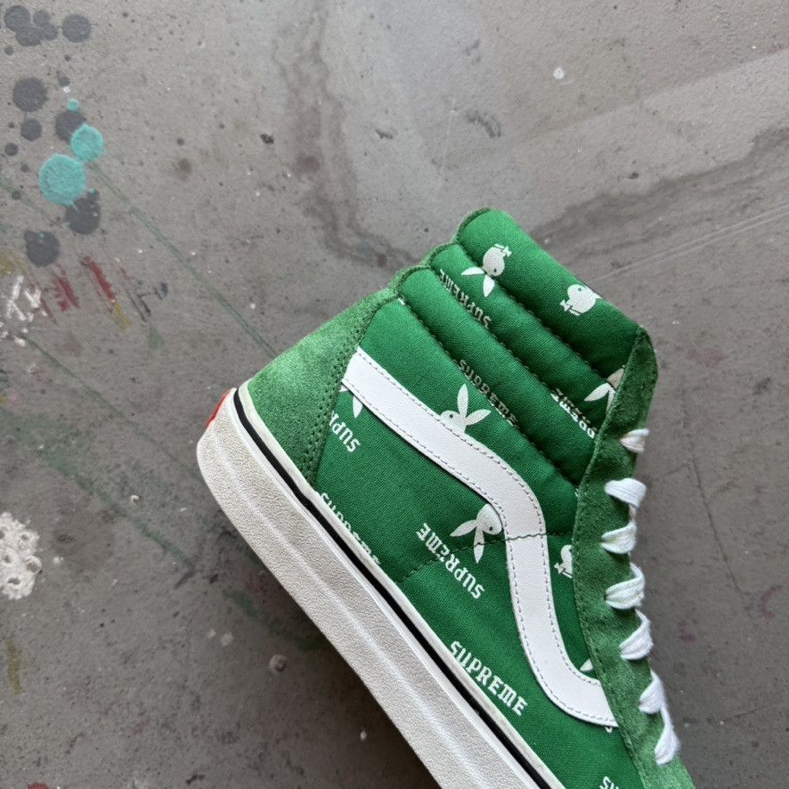 Supreme × Vans Supreme x Playboy Sk8 Hi's Size US 10.5 / EU 43-44 - 2 Thumbnail