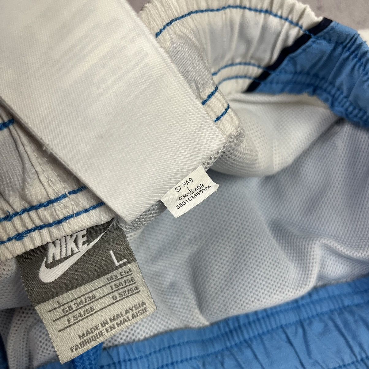 Nike Vintage Nike TN style swoosh nylon shorts 90’s Size US 34 / EU 50 - 5 Thumbnail